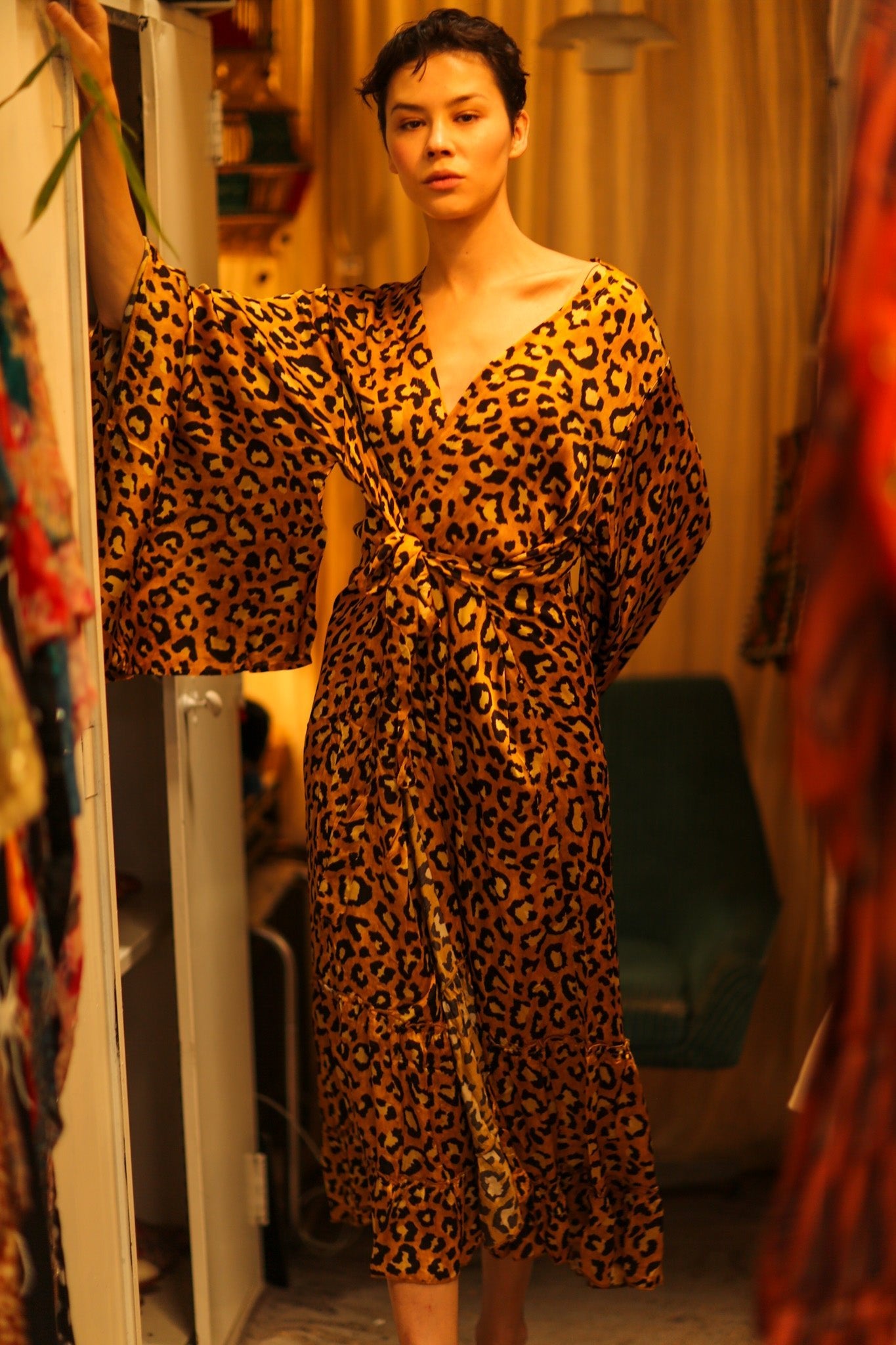 LEO PRINT XXL WING KIMONO HILA - BANGKOK TAILOR CLOTHING STORE - HANDMADE CLOTHING