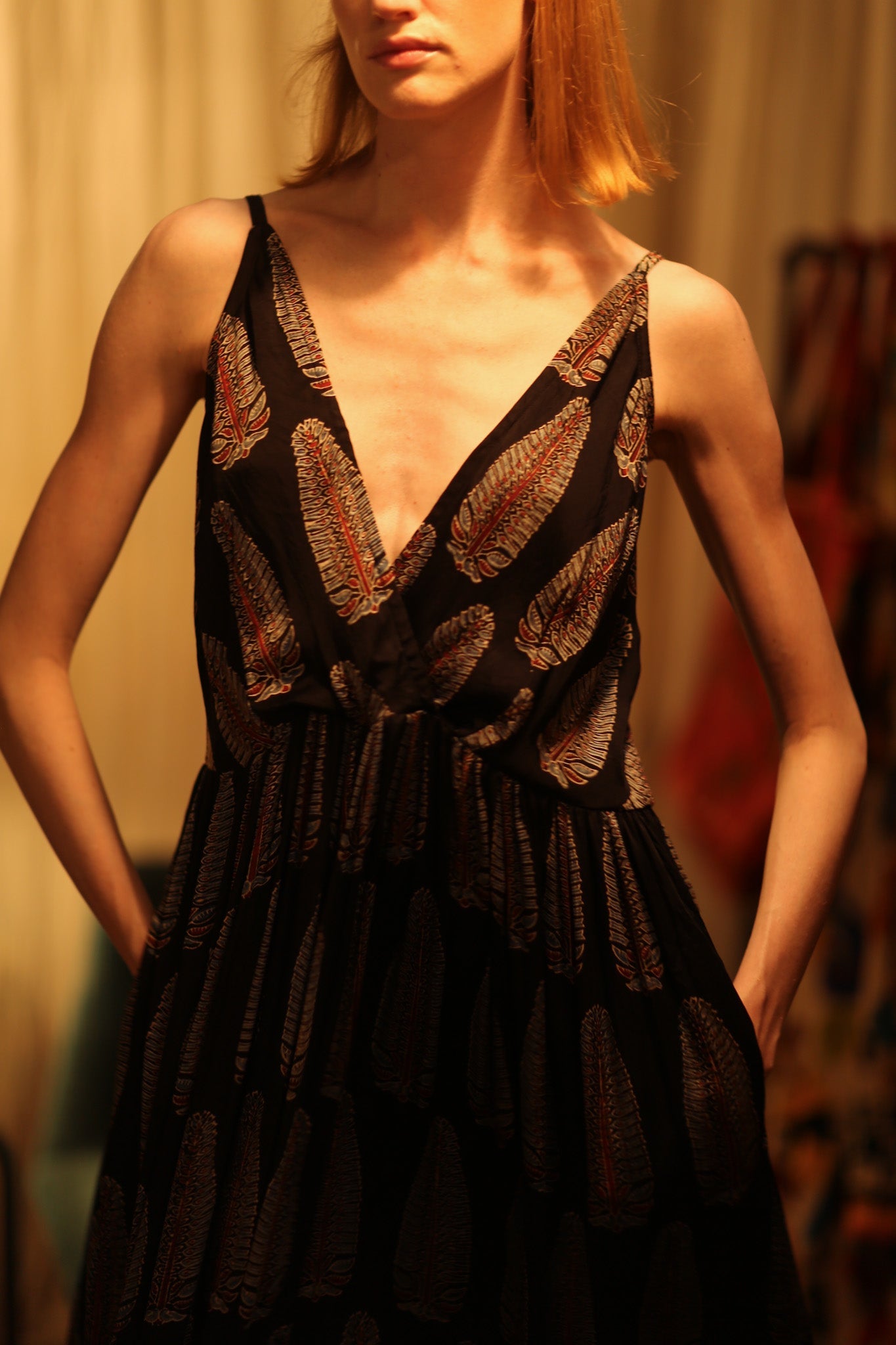 LILY SILK DRESS BLACK FEATHER - BANGKOK TAILOR CLOTHING STORE - HANDMADE CLOTHING