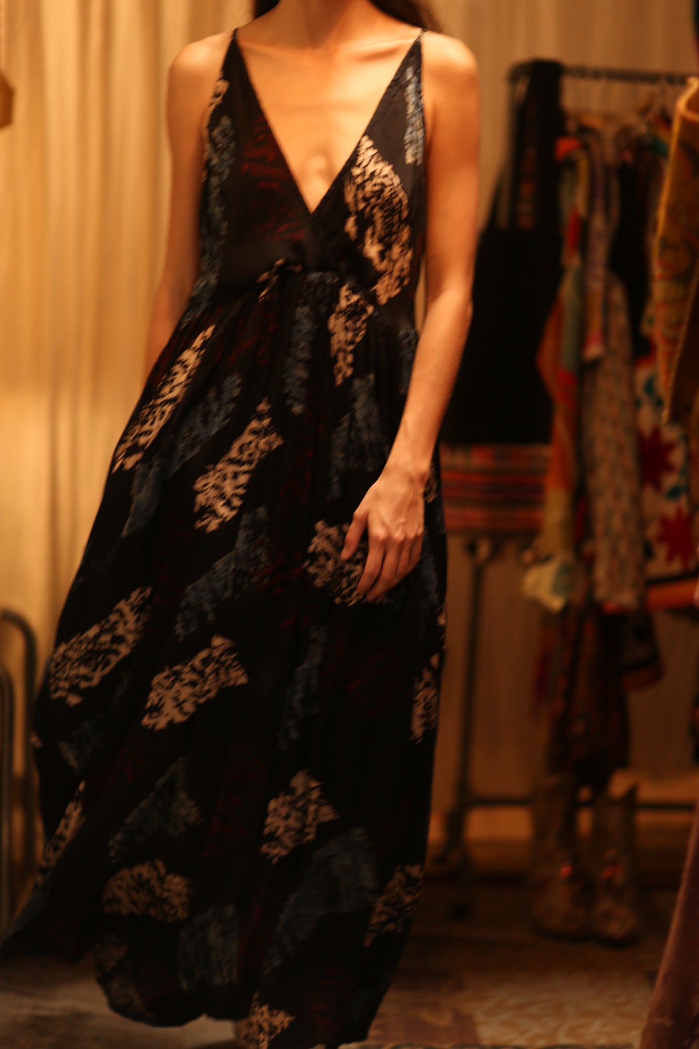 LILY SILK DRESS BLACK PAINTERS - BANGKOK TAILOR CLOTHING STORE - HANDMADE CLOTHING