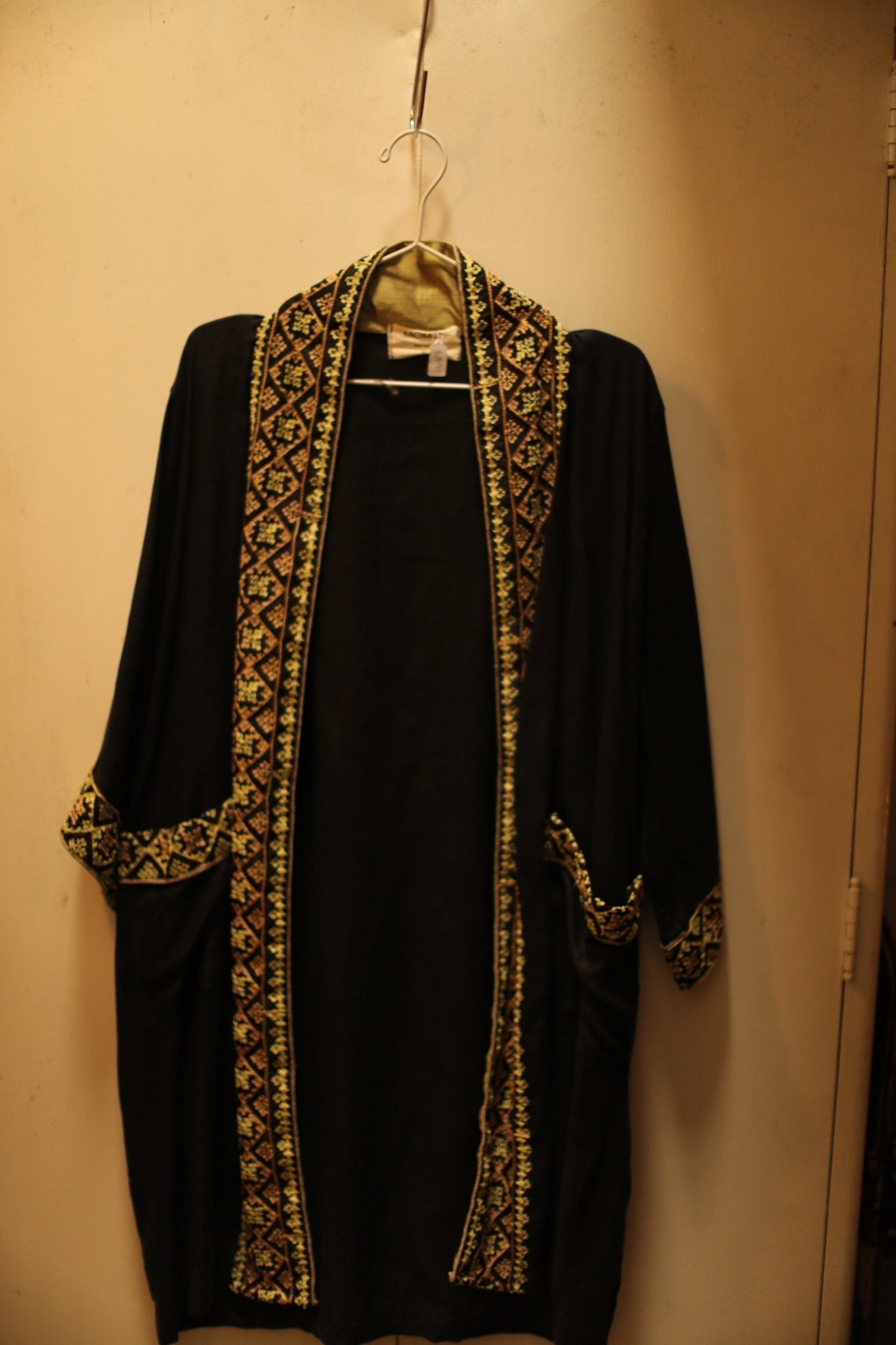 LINEN EMBROIDERED TRIM KIMONO - S57 - BANGKOK TAILOR CLOTHING STORE - HANDMADE CLOTHING