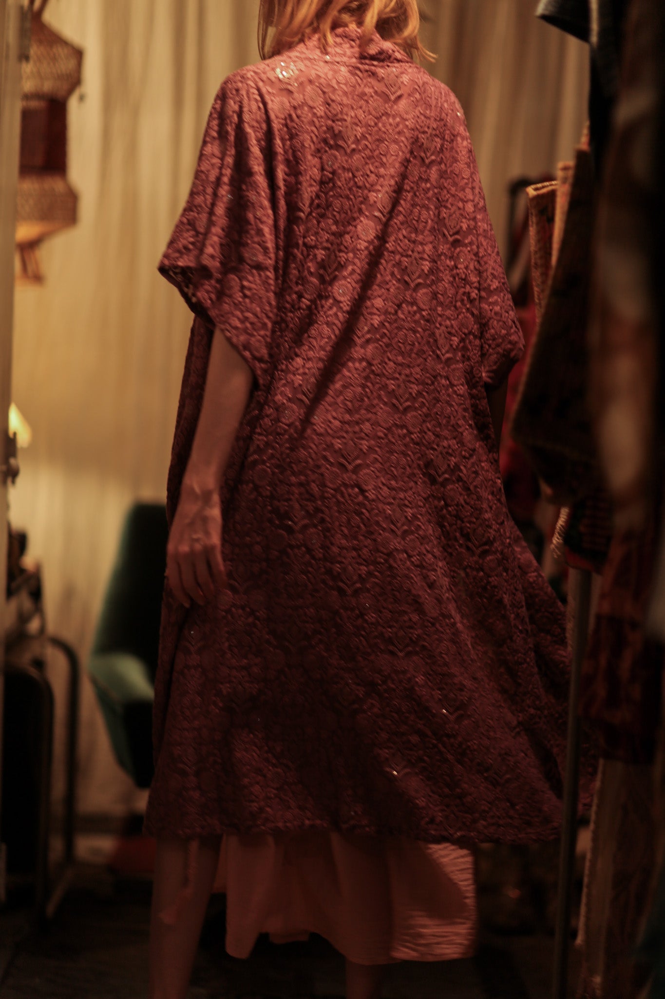 LITTLE FLOWERS EMBROIDERED KIMONO - BANGKOK TAILOR CLOTHING STORE - HANDMADE CLOTHING