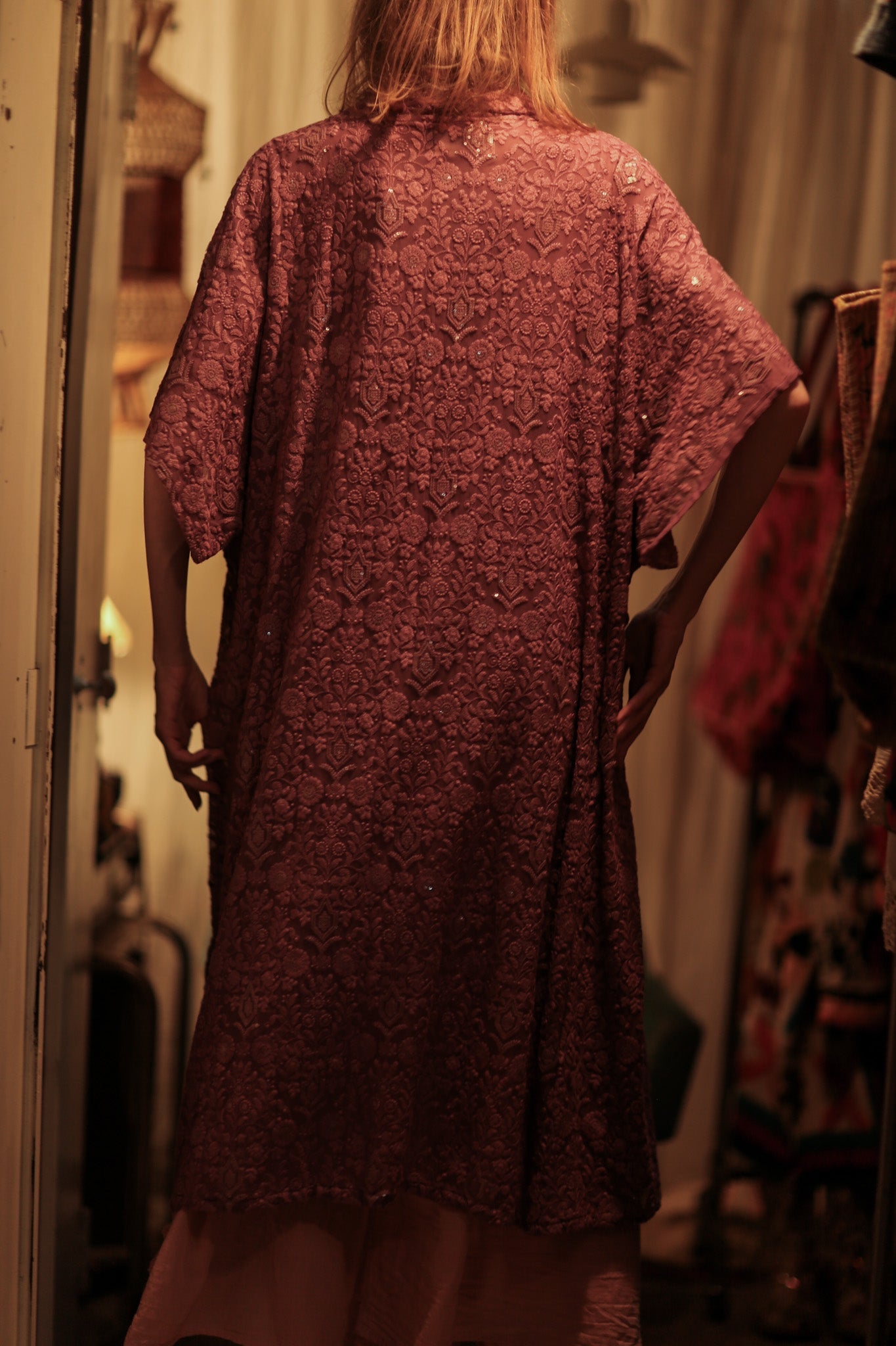 LITTLE FLOWERS EMBROIDERED KIMONO - BANGKOK TAILOR CLOTHING STORE - HANDMADE CLOTHING