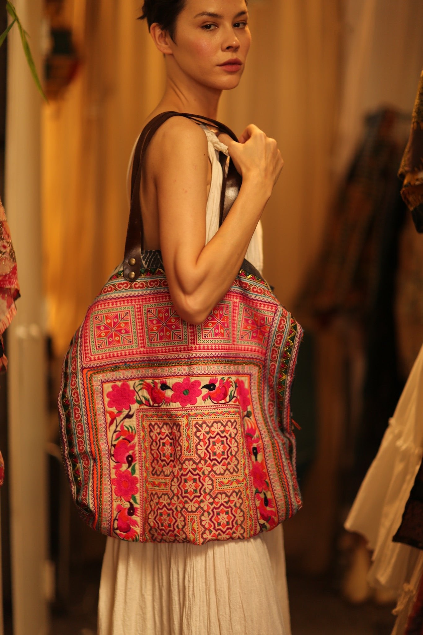 MALIK EMBROIDERED PATCHWORK BAG - BANGKOK TAILOR CLOTHING STORE - HANDMADE CLOTHING