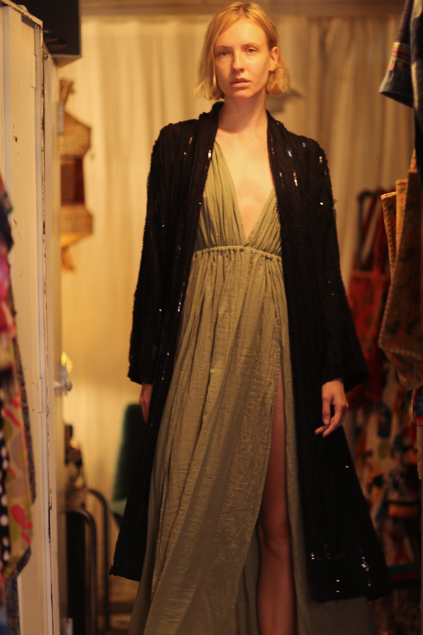 MARIANNE LONG SEQUINED KIMONO PITCH BLACK - BANGKOK TAILOR CLOTHING STORE - HANDMADE CLOTHING