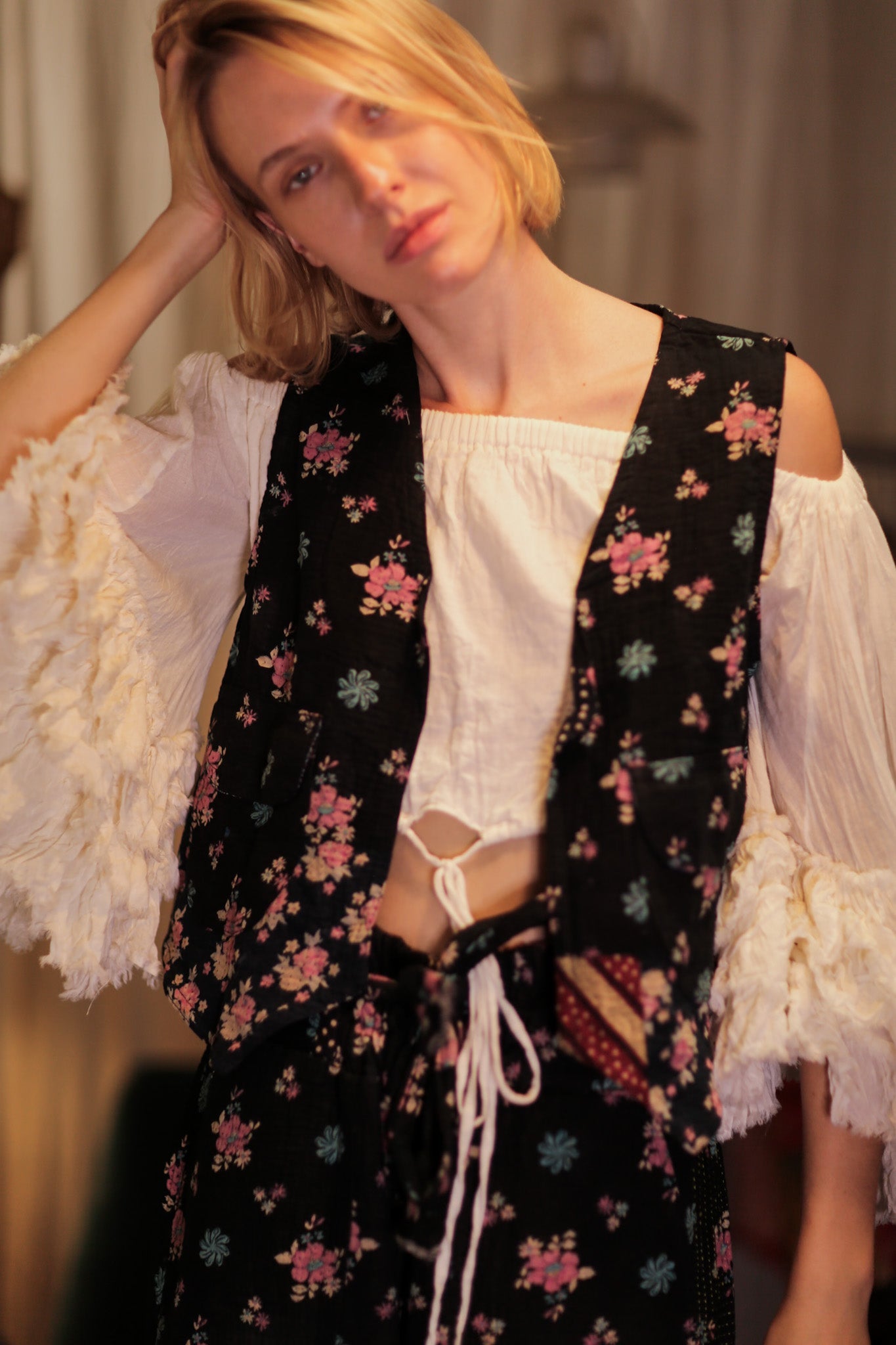 MARLENE KANTHA GILET MINI BOUQUET - BANGKOK TAILOR CLOTHING STORE - HANDMADE CLOTHING