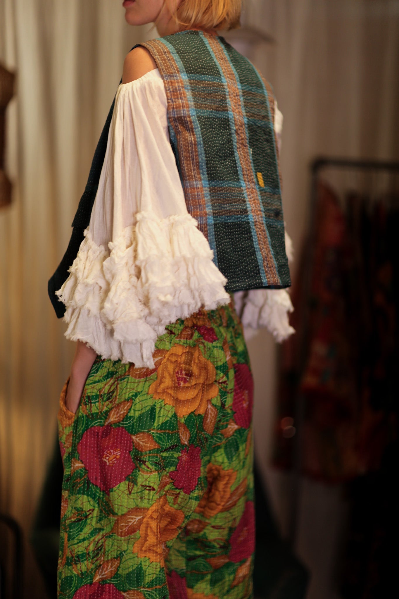 MARLENE KANTHA GILET TARTAN - BANGKOK TAILOR CLOTHING STORE - HANDMADE CLOTHING