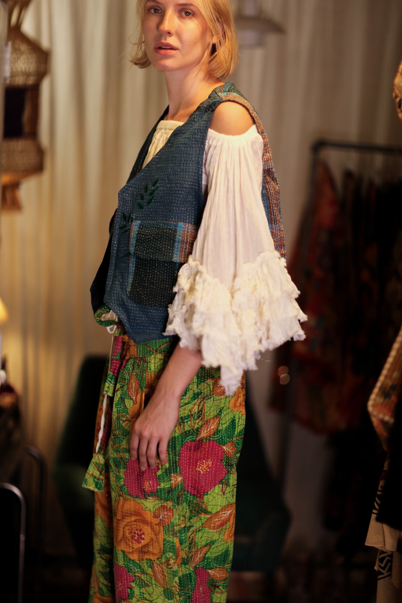MARLENE KANTHA GILET TARTAN - BANGKOK TAILOR CLOTHING STORE - HANDMADE CLOTHING