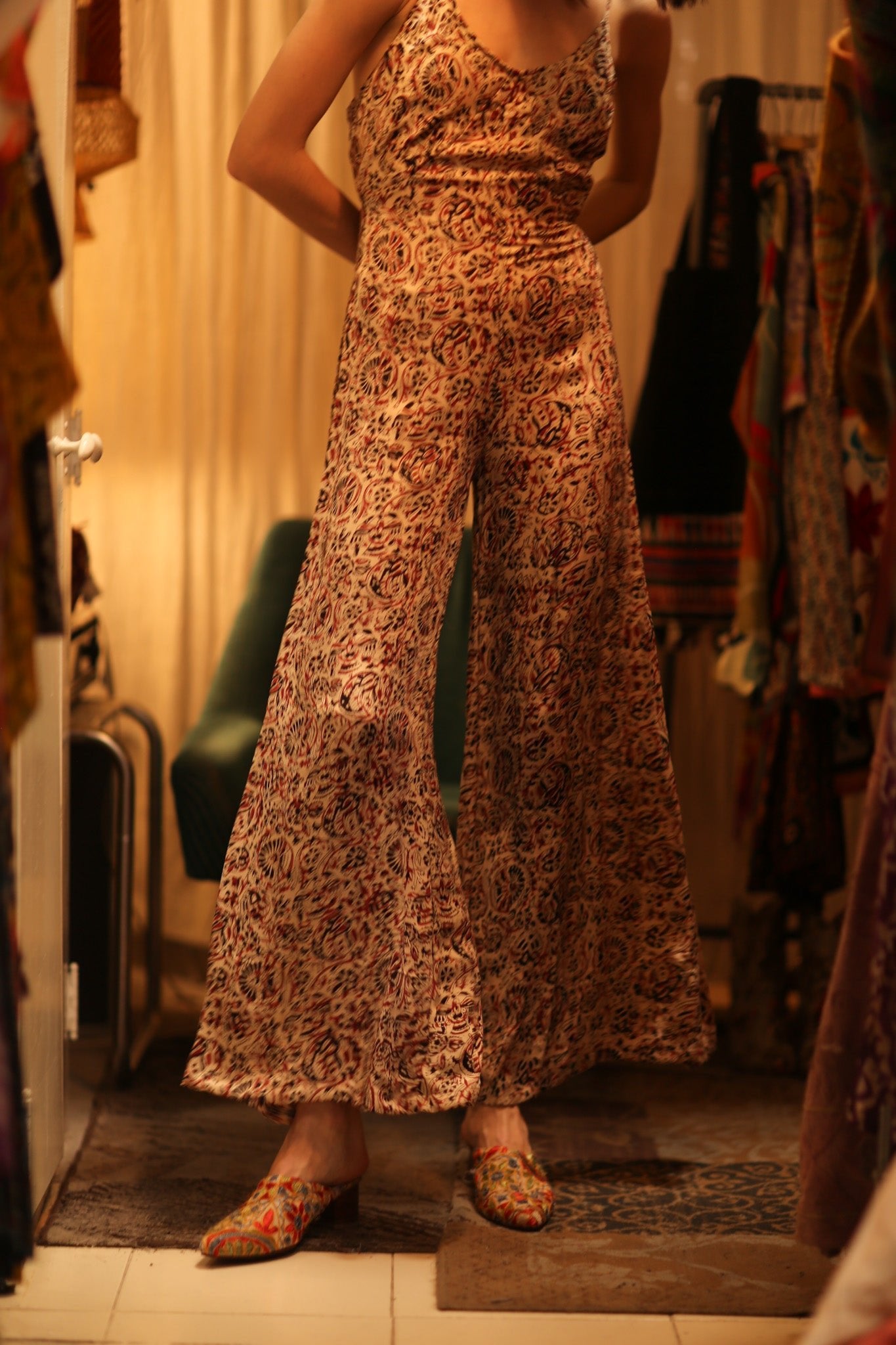 NEIS SILK JUMPSUIT CIRCUS RED - BANGKOK TAILOR CLOTHING STORE - HANDMADE CLOTHING