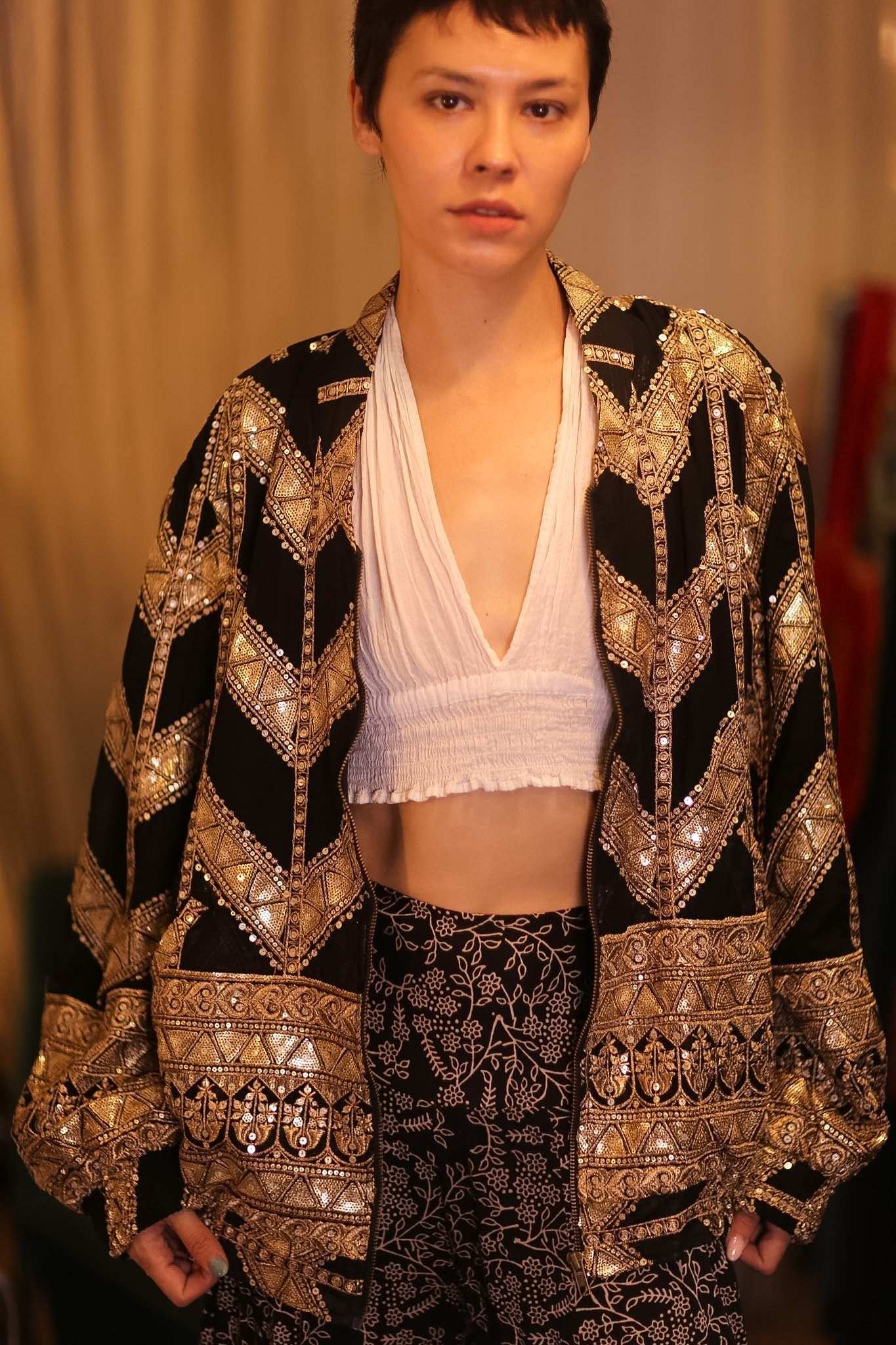 OVERSIZED EMBROIDERED SILK BOMBER JACKET WONMIN - BANGKOK TAILOR CLOTHING STORE - HANDMADE CLOTHING
