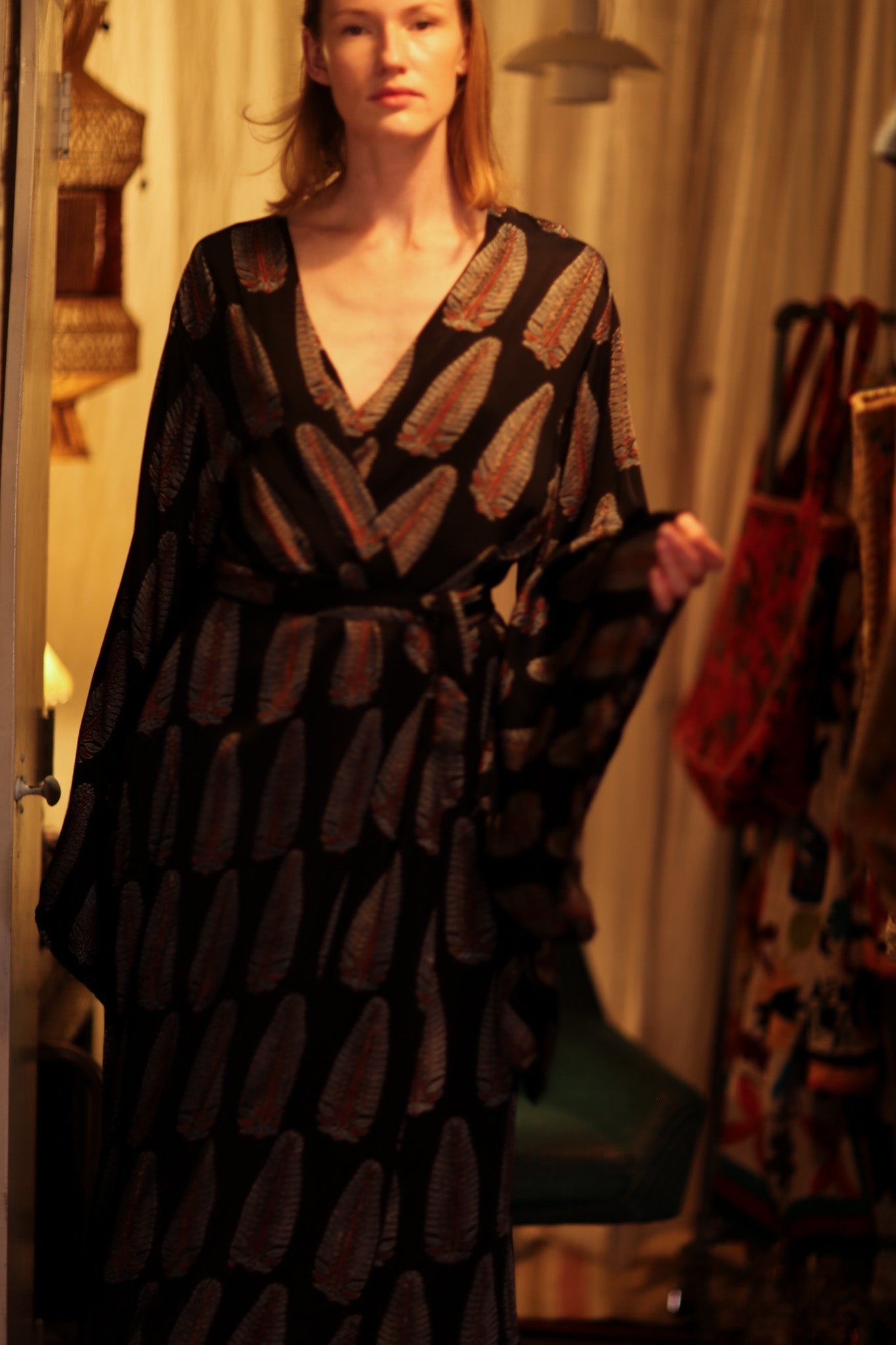PINA SILK KIMONO BLACK FEATHER - BANGKOK TAILOR CLOTHING STORE - HANDMADE CLOTHING