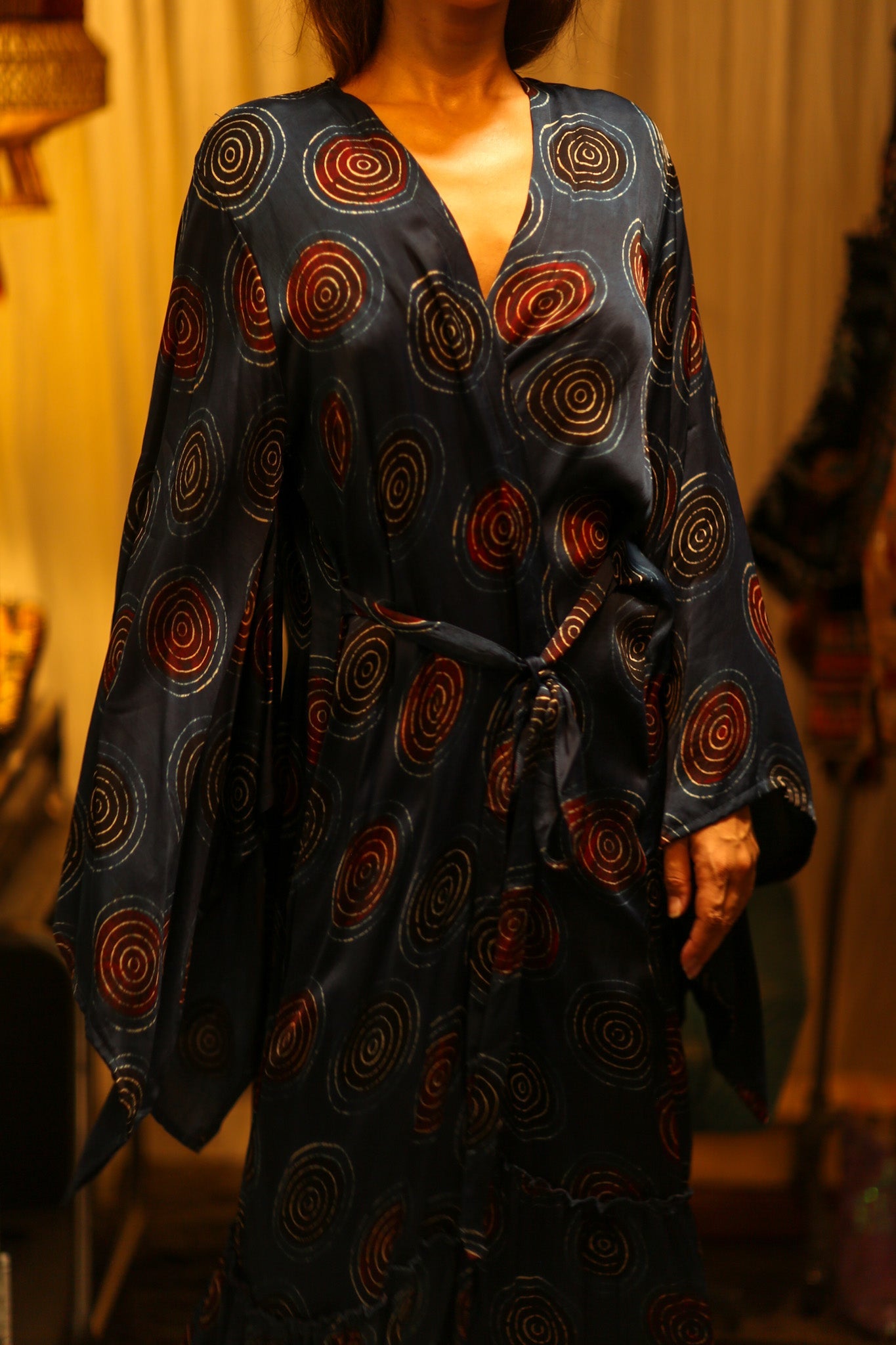PINA SILK KIMONO BLUE CIRLE - BANGKOK TAILOR CLOTHING STORE - HANDMADE CLOTHING