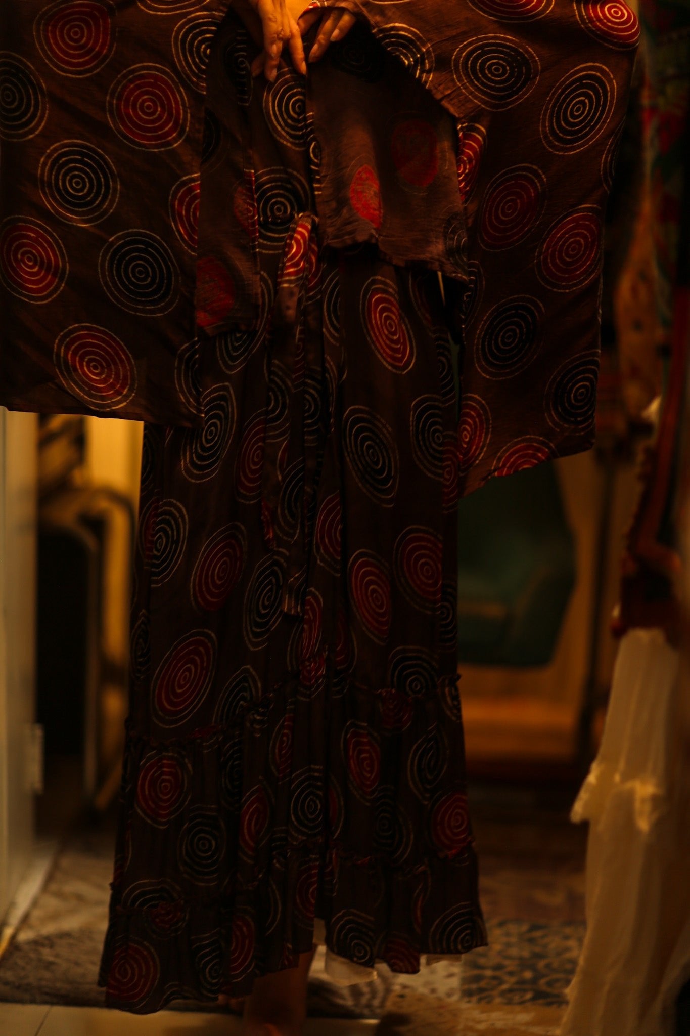 PINA SILK KIMONO BURGUNDY CIRCLE - BANGKOK TAILOR CLOTHING STORE - HANDMADE CLOTHING