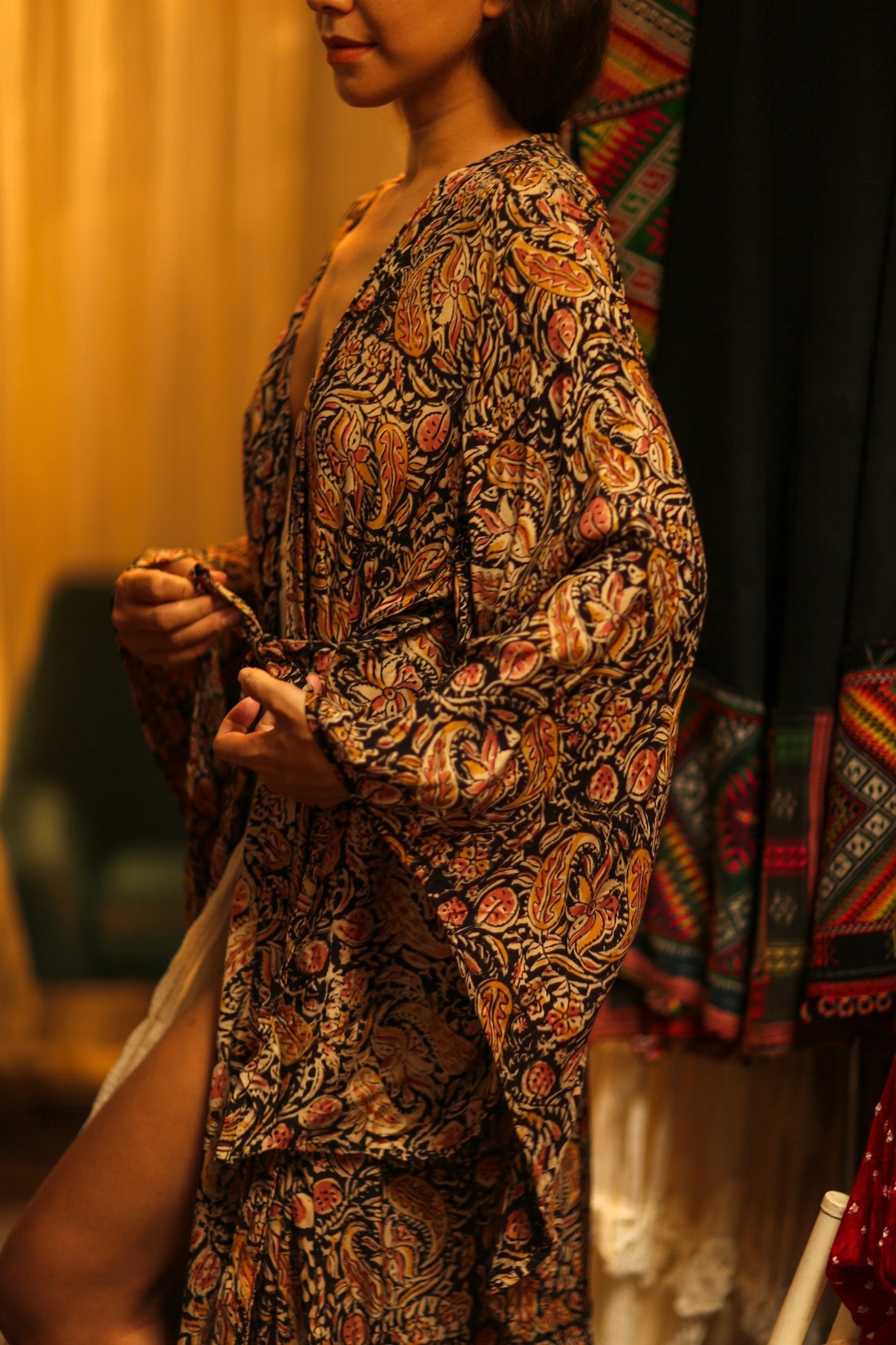 PINA SILK KIMONO CARNIVORE BLACK - BANGKOK TAILOR CLOTHING STORE - HANDMADE CLOTHING