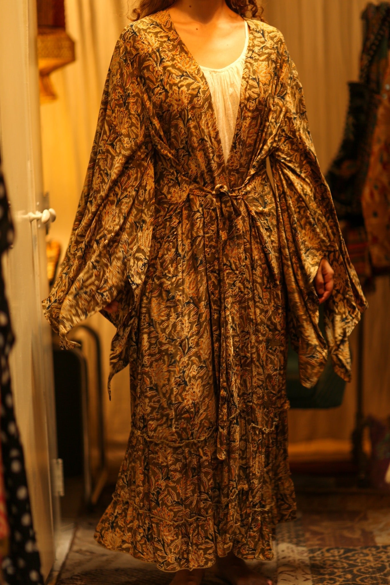 PINA SILK KIMONO CARNIVORE GREEN - BANGKOK TAILOR CLOTHING STORE - HANDMADE CLOTHING