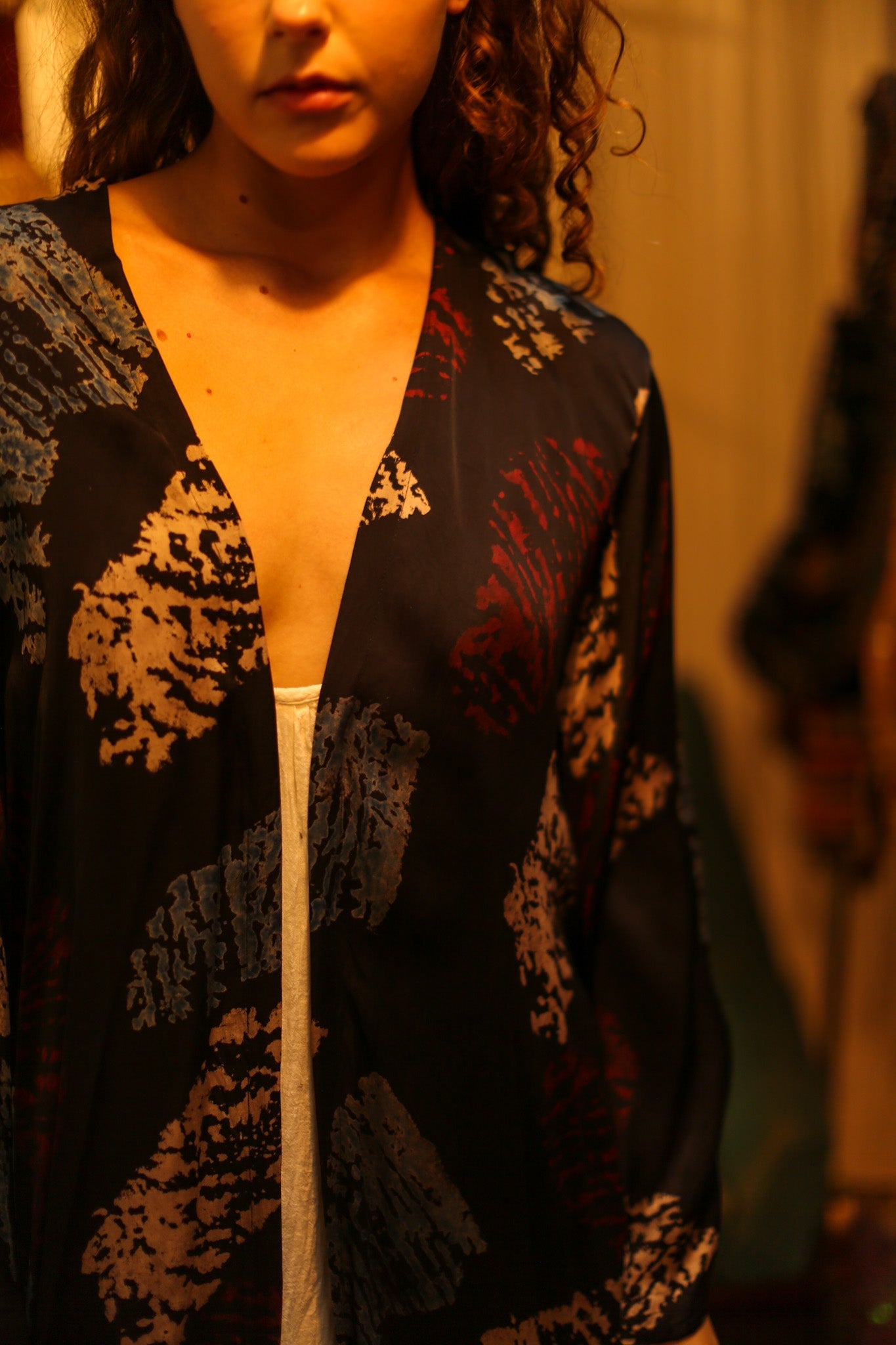 PINA SILK KIMONO RED AND BLUE ARTIST - BANGKOK TAILOR CLOTHING STORE - HANDMADE CLOTHING