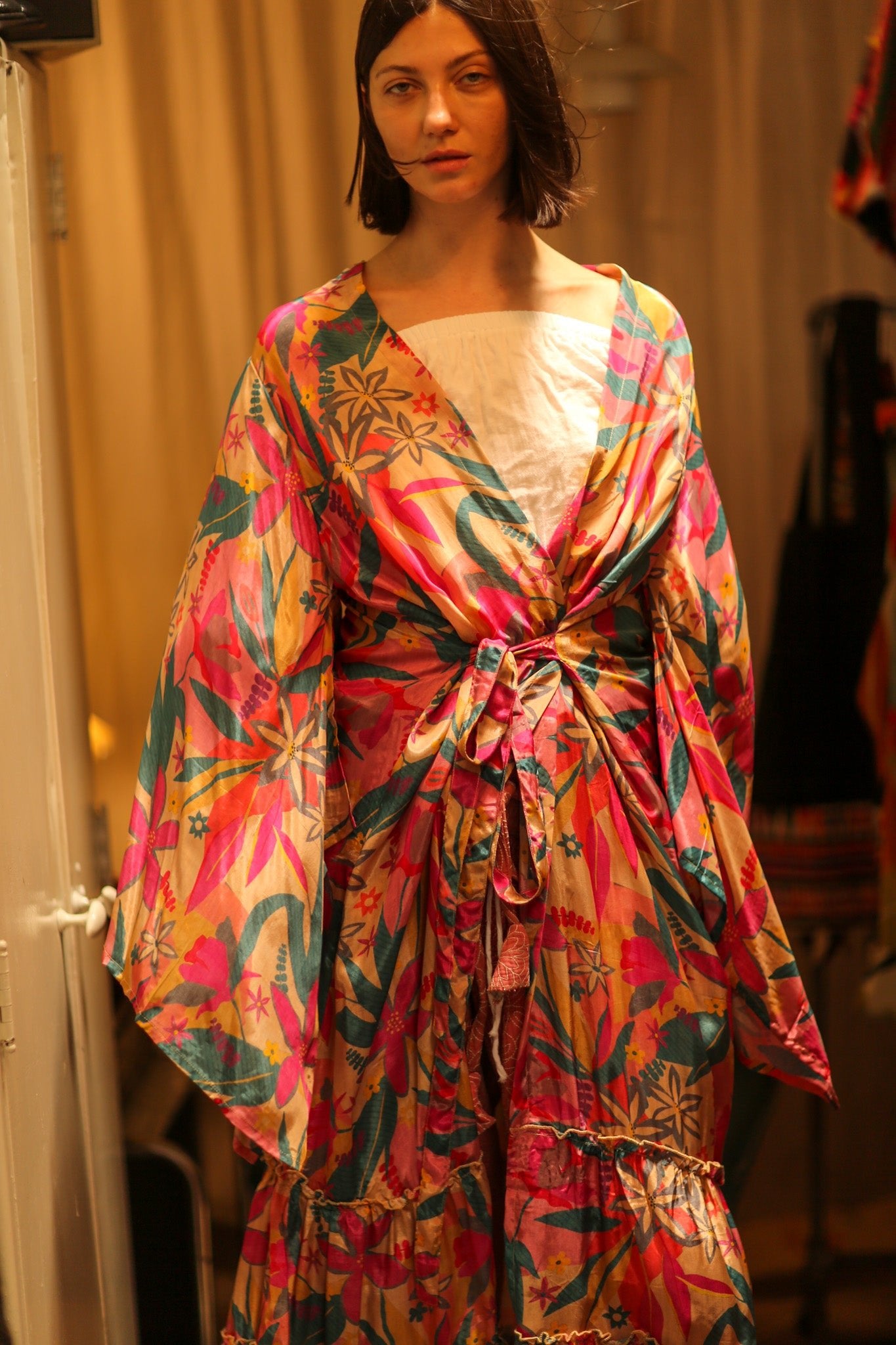 PINK JUNGLE SILK KIMONO PINA - BANGKOK TAILOR CLOTHING STORE - HANDMADE CLOTHING
