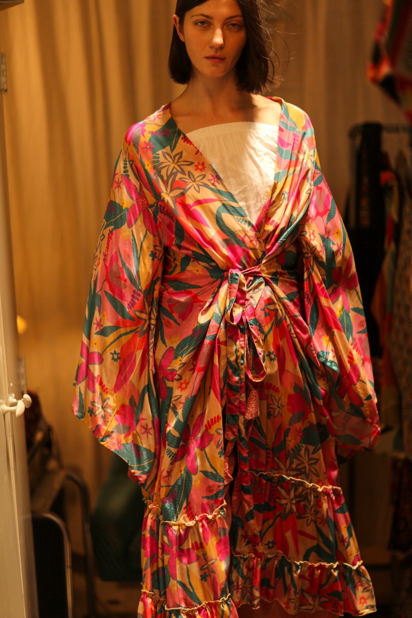 PINK JUNGLE SILK KIMONO PINA - BANGKOK TAILOR CLOTHING STORE - HANDMADE CLOTHING