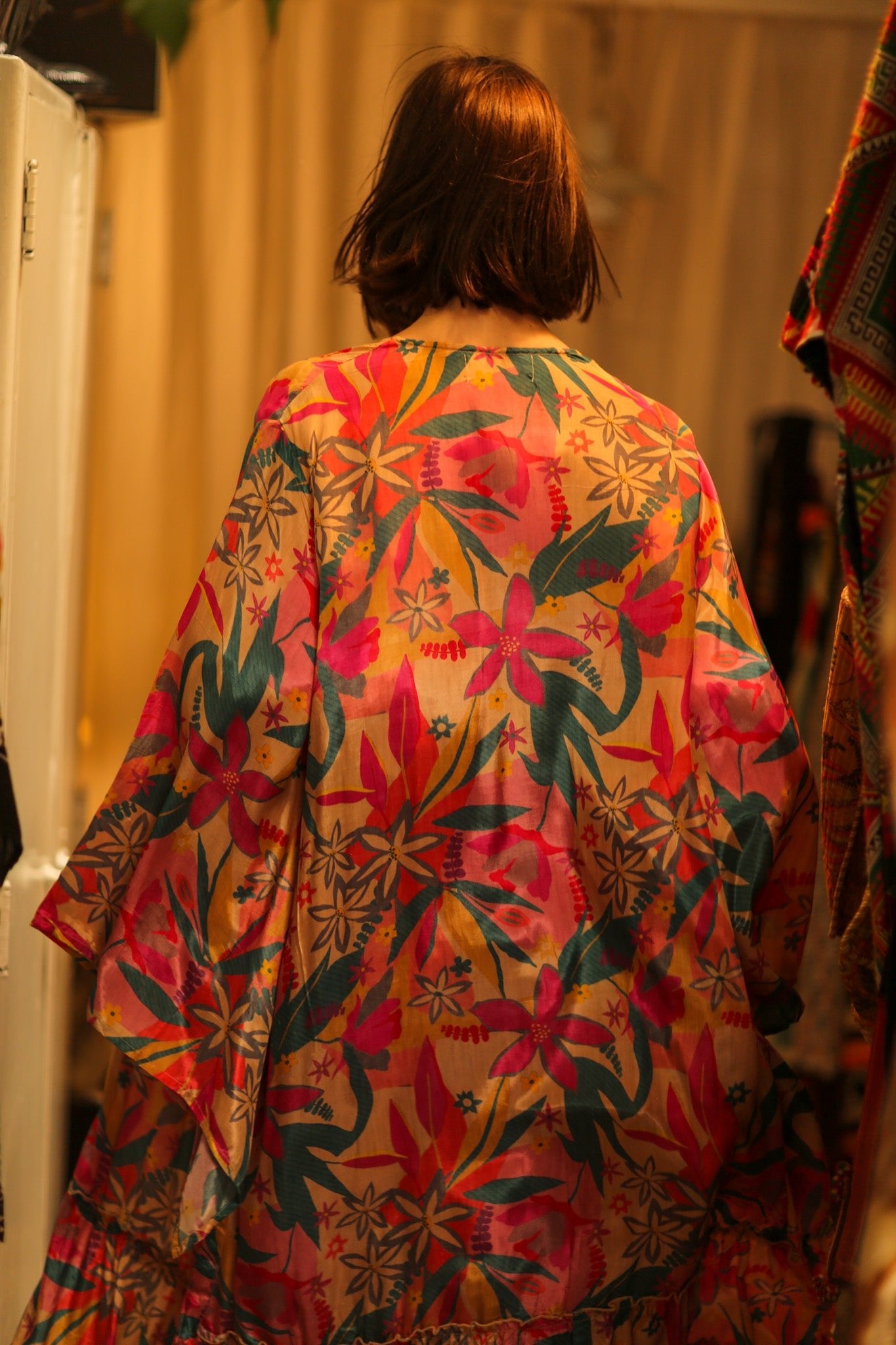 PINK JUNGLE SILK KIMONO PINA - BANGKOK TAILOR CLOTHING STORE - HANDMADE CLOTHING