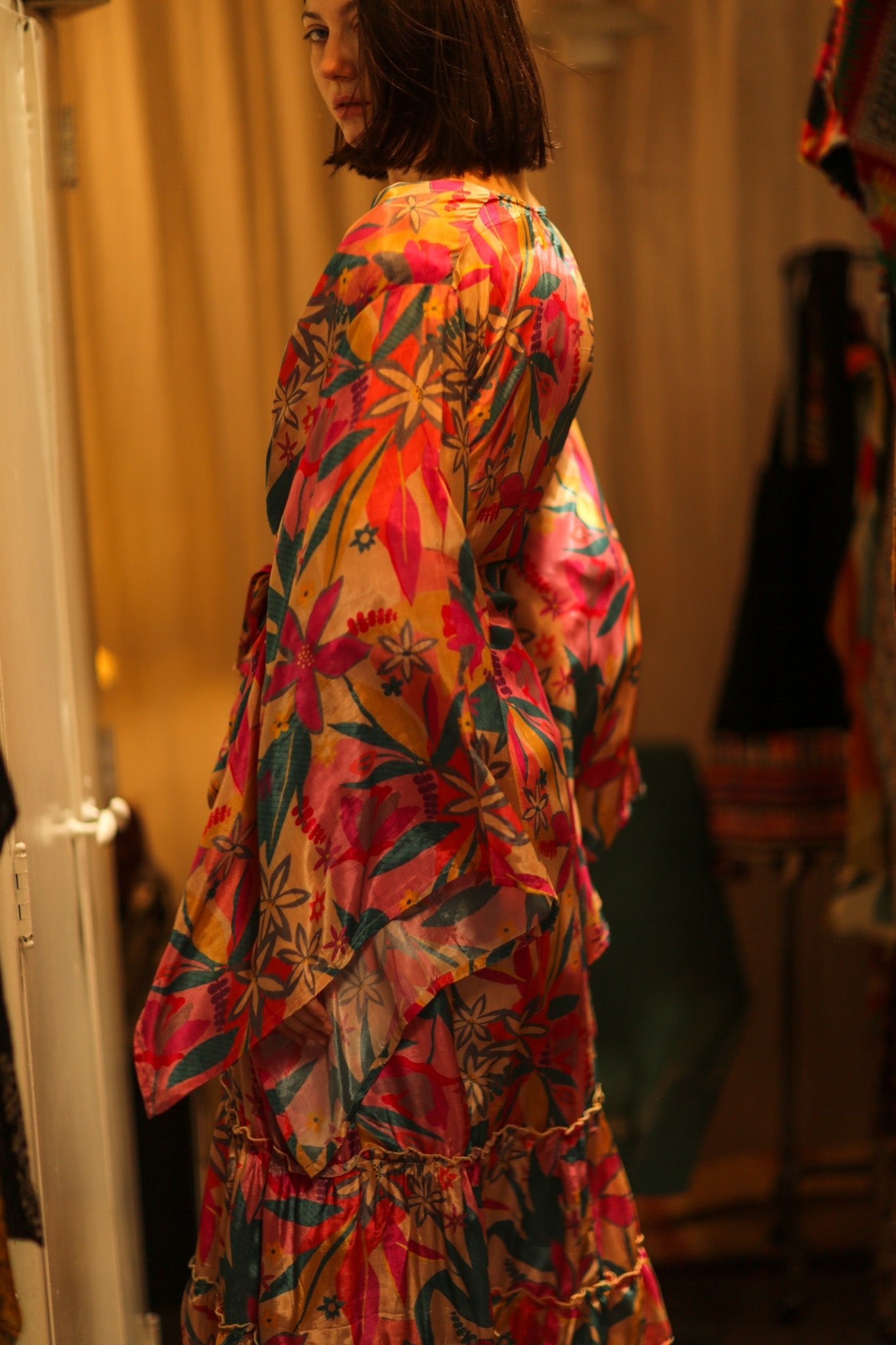 PINK JUNGLE SILK KIMONO PINA - BANGKOK TAILOR CLOTHING STORE - HANDMADE CLOTHING