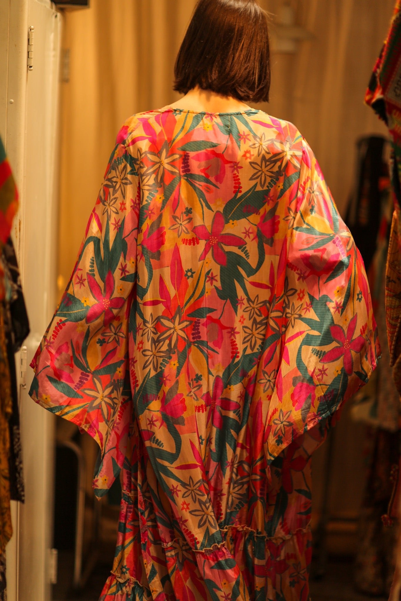 PINK JUNGLE SILK KIMONO PINA - BANGKOK TAILOR CLOTHING STORE - HANDMADE CLOTHING