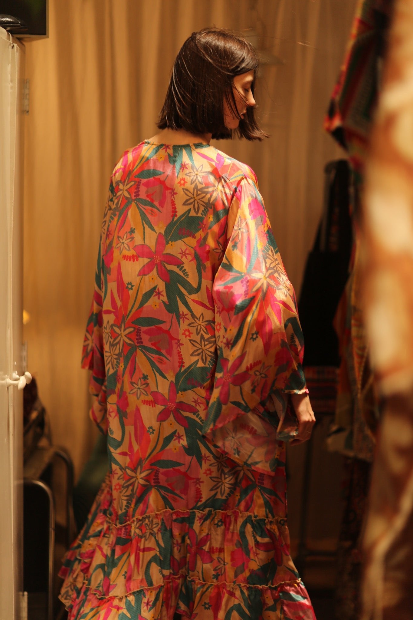 PINK JUNGLE SILK KIMONO PINA - BANGKOK TAILOR CLOTHING STORE - HANDMADE CLOTHING