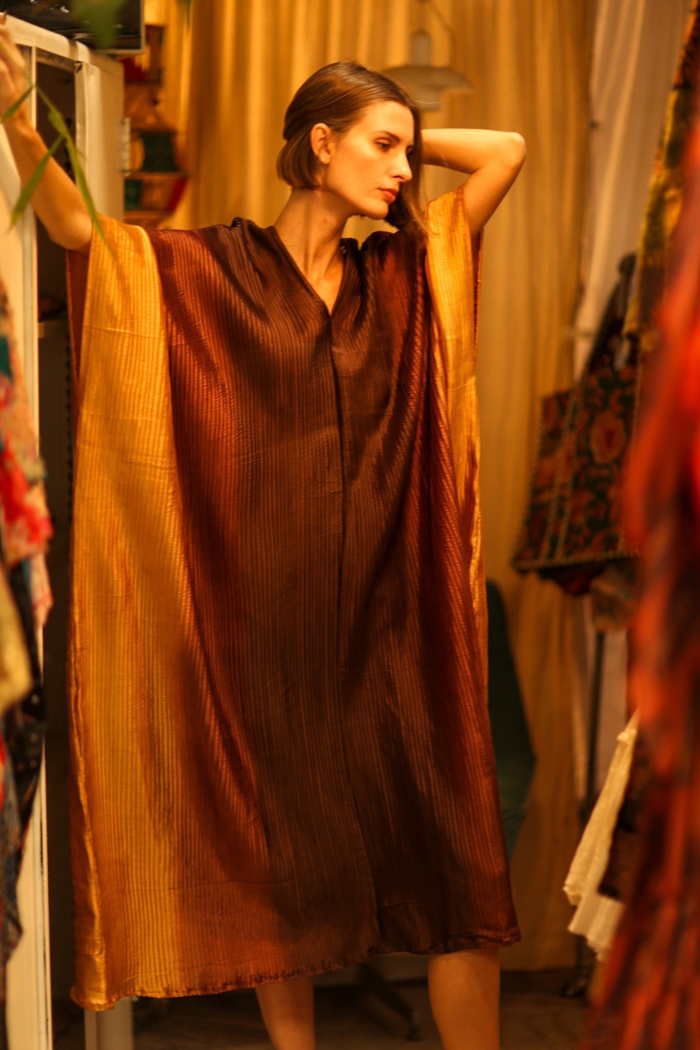 PLEATED SUNSET KAFTAN - BANGKOK TAILOR CLOTHING STORE - HANDMADE CLOTHING