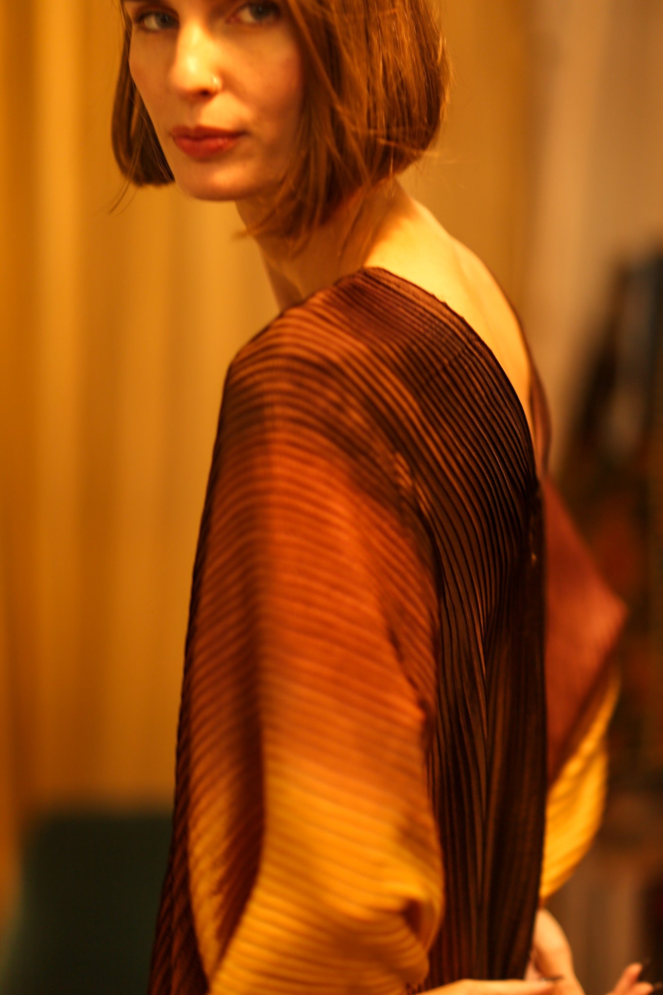 PLEATED SUNSET KAFTAN - BANGKOK TAILOR CLOTHING STORE - HANDMADE CLOTHING