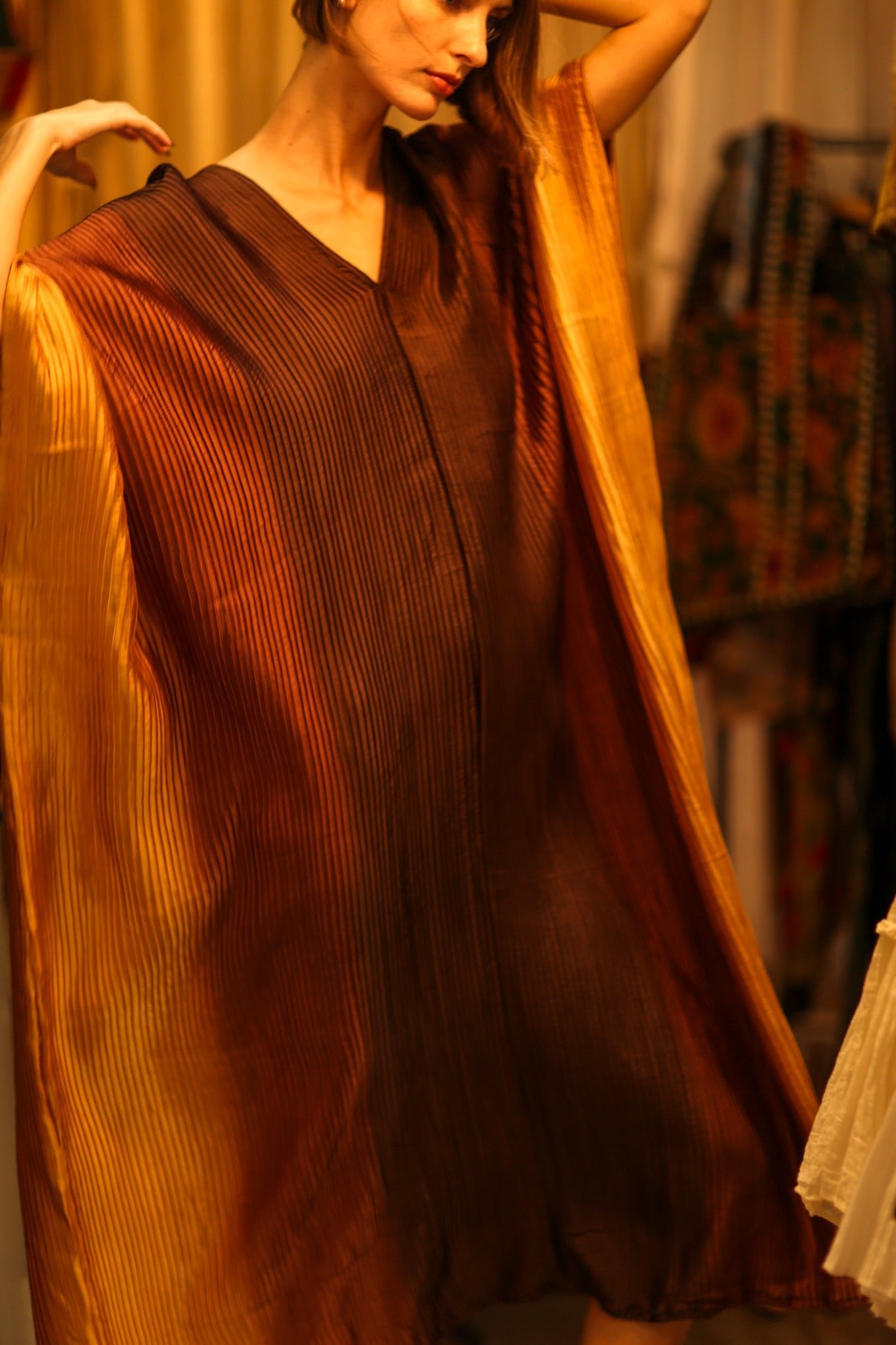 PLEATED SUNSET KAFTAN - BANGKOK TAILOR CLOTHING STORE - HANDMADE CLOTHING