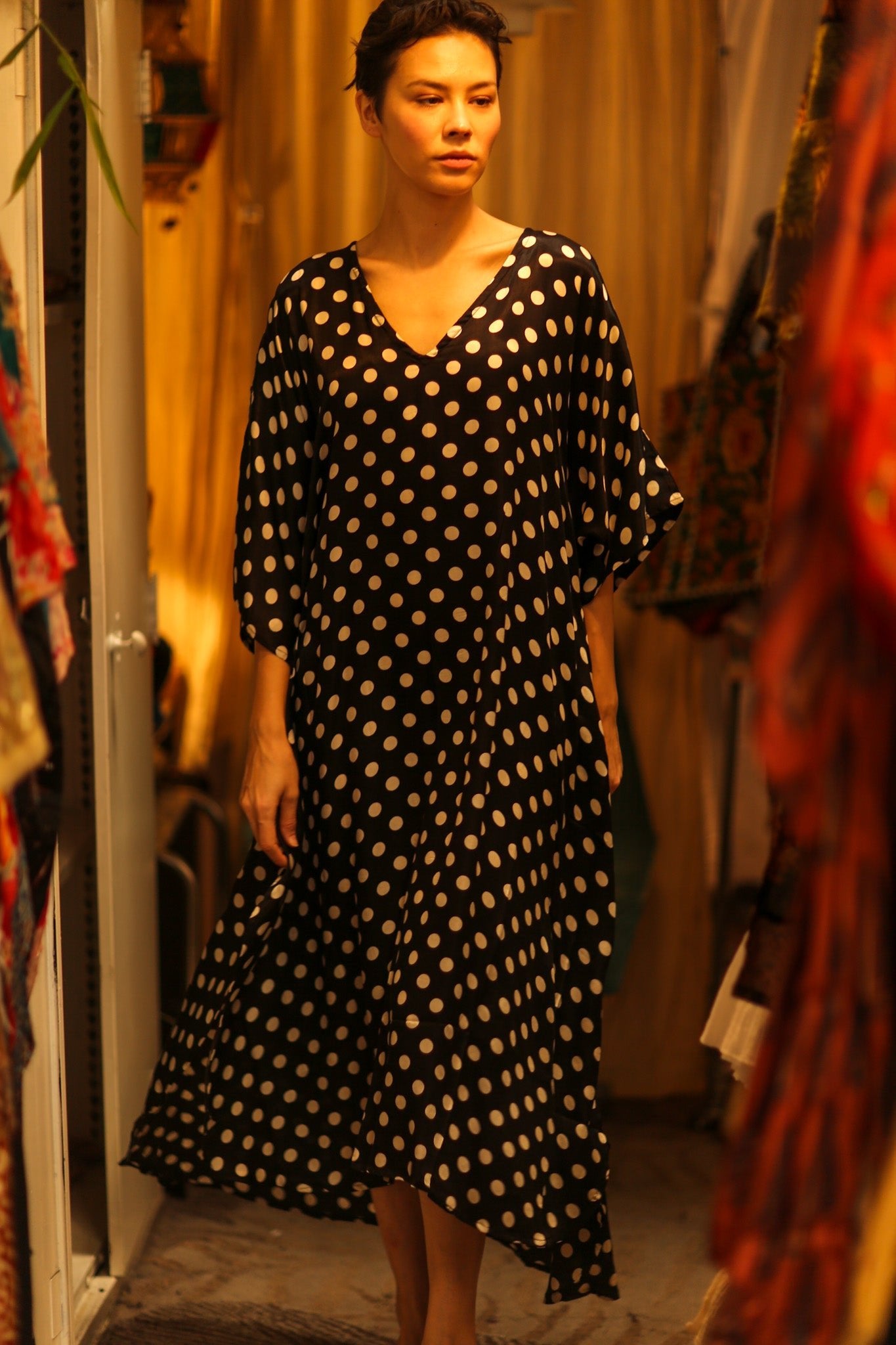 POLKA DOT KAFTAN LUYA - BANGKOK TAILOR CLOTHING STORE - HANDMADE CLOTHING