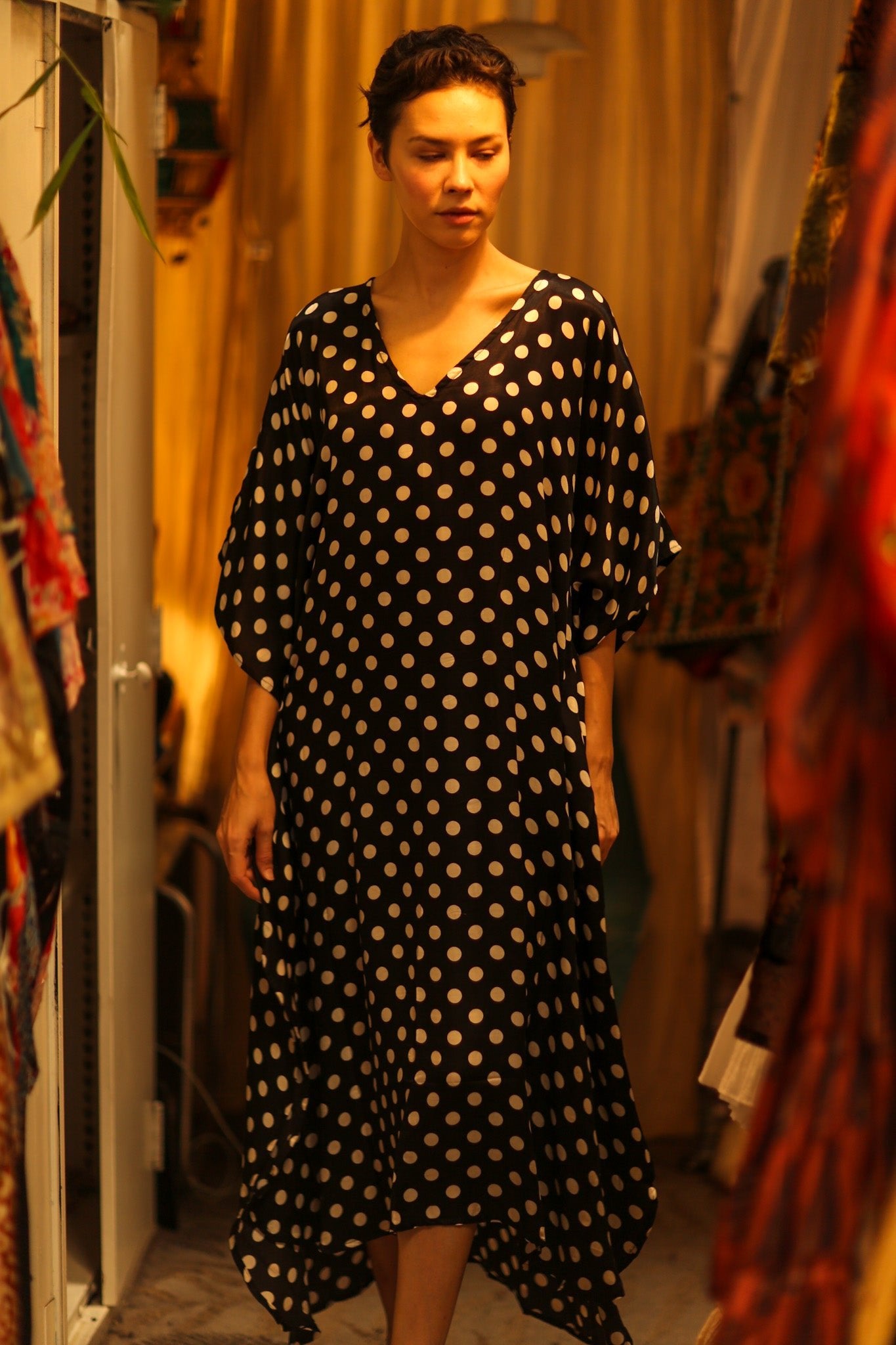 POLKA DOT KAFTAN LUYA - BANGKOK TAILOR CLOTHING STORE - HANDMADE CLOTHING