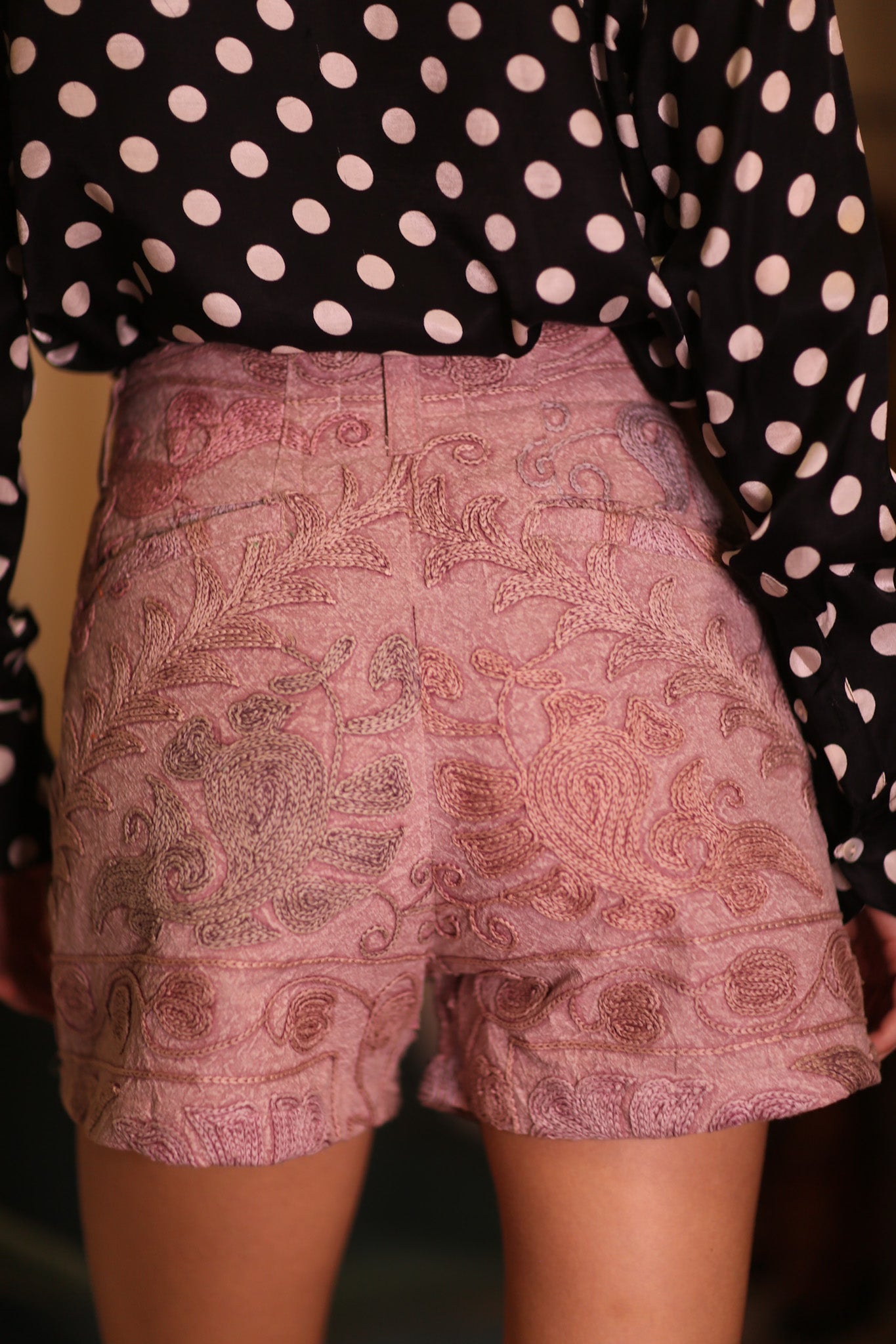 RAYA EMBROIDERED SHORTS PINK DREAMS - BANGKOK TAILOR CLOTHING STORE - HANDMADE CLOTHING