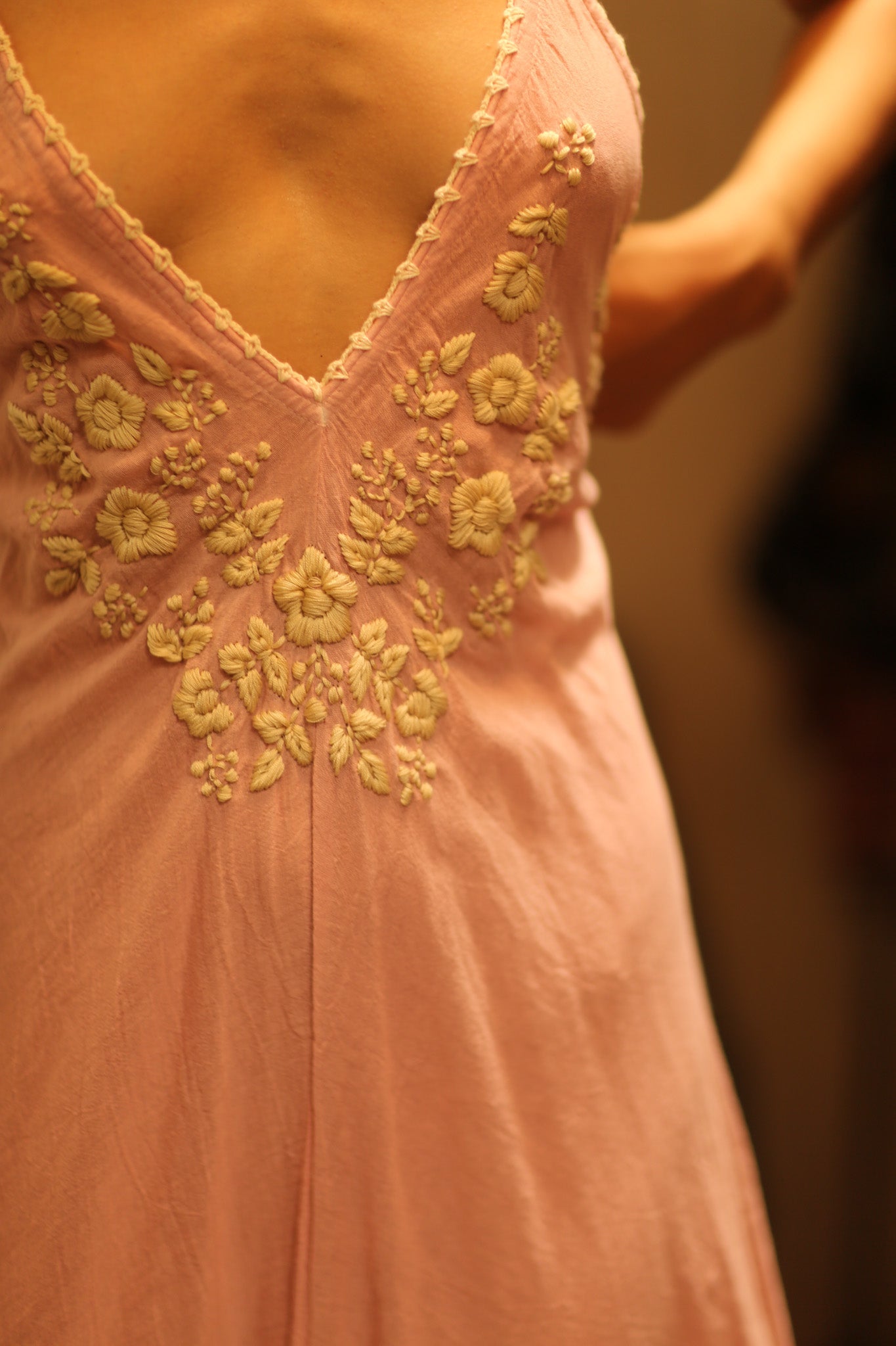 ROSE COTTON DRESS - BANGKOK TAILOR CLOTHING STORE - HANDMADE CLOTHING