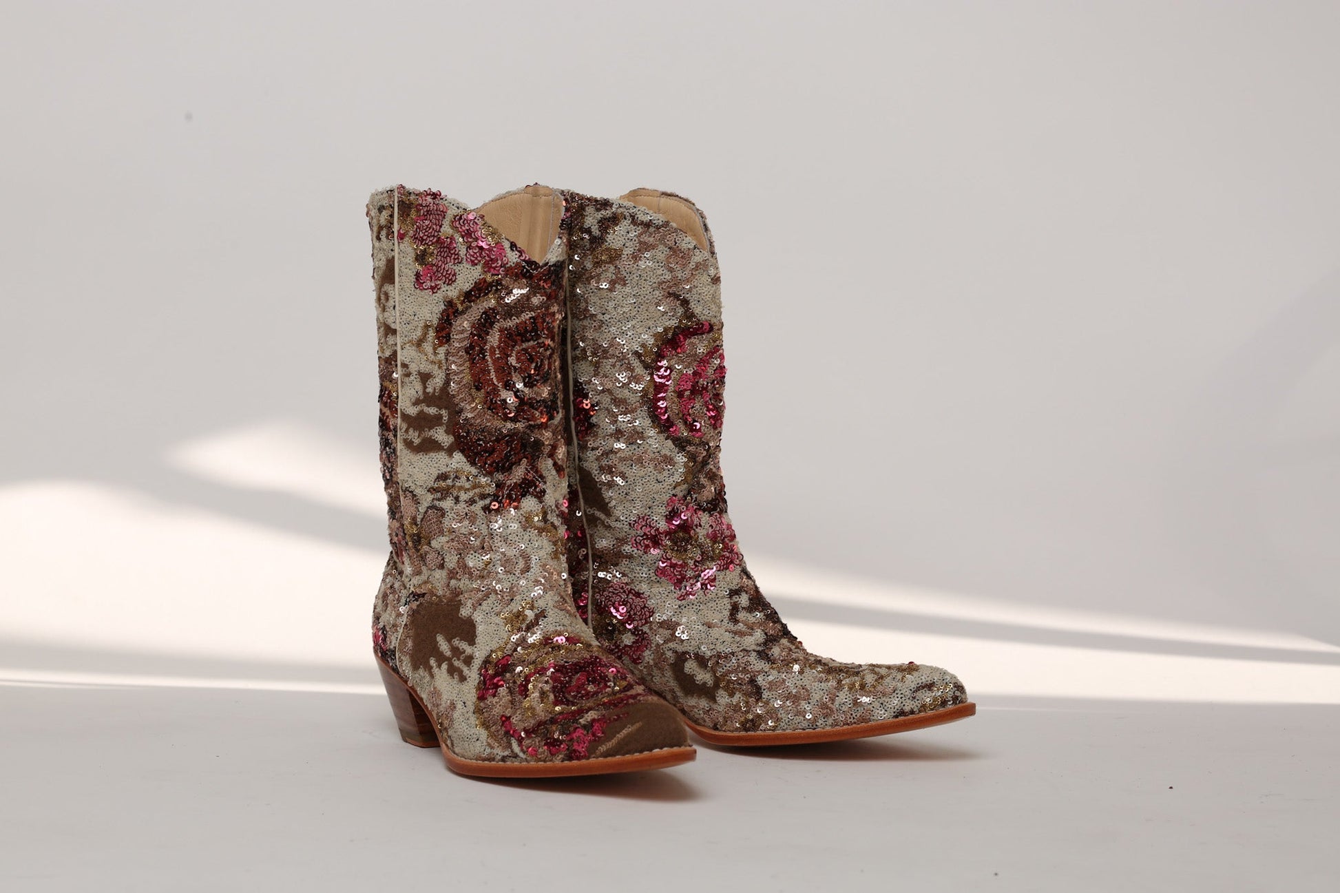 ROSIE SEQUINS EMBROIDERED COWBOY BOOTS - BANGKOK TAILOR CLOTHING STORE - HANDMADE CLOTHING