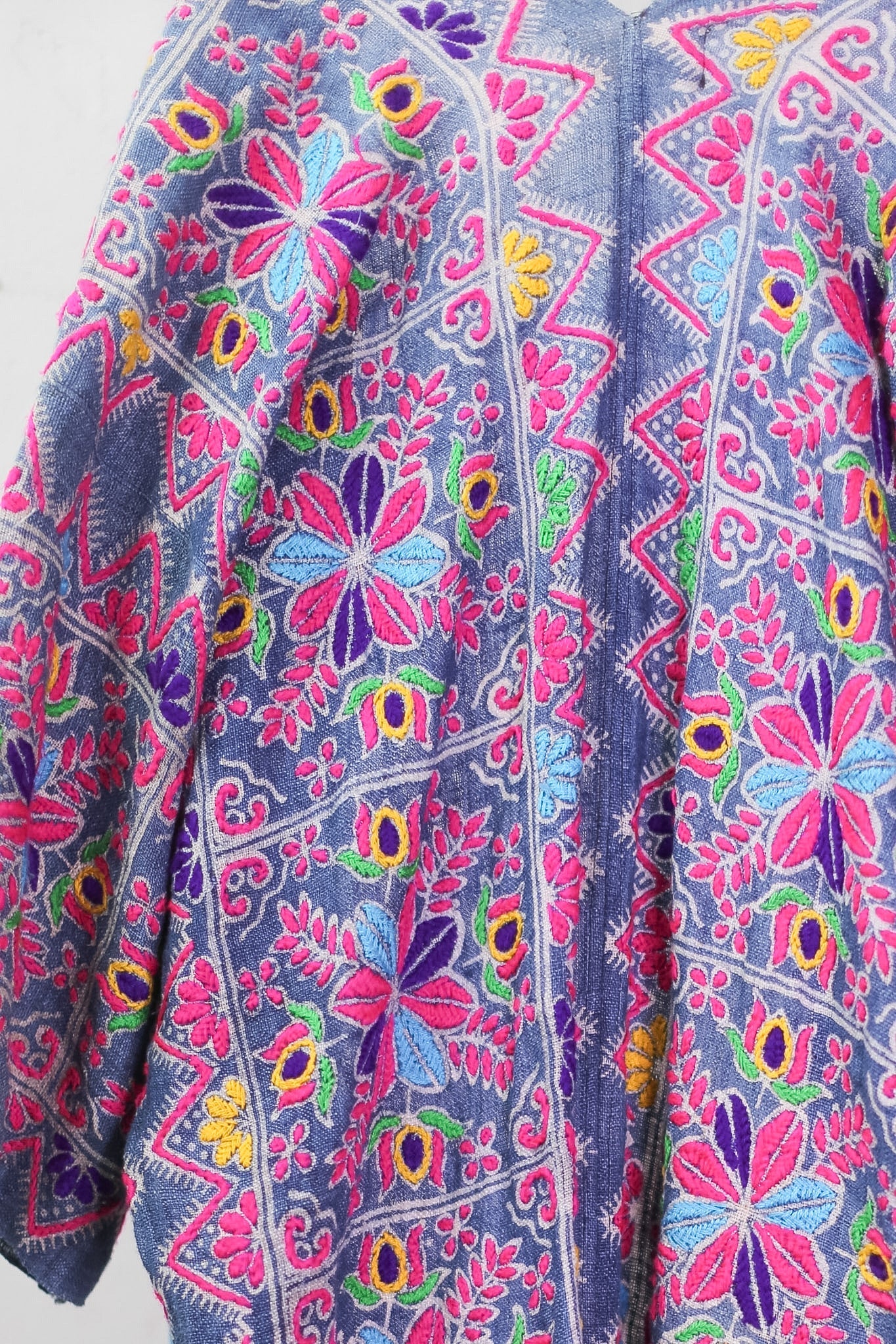 SC 25 - 85 - BANGKOK TAILOR CLOTHING STORE - HANDMADE CLOTHING