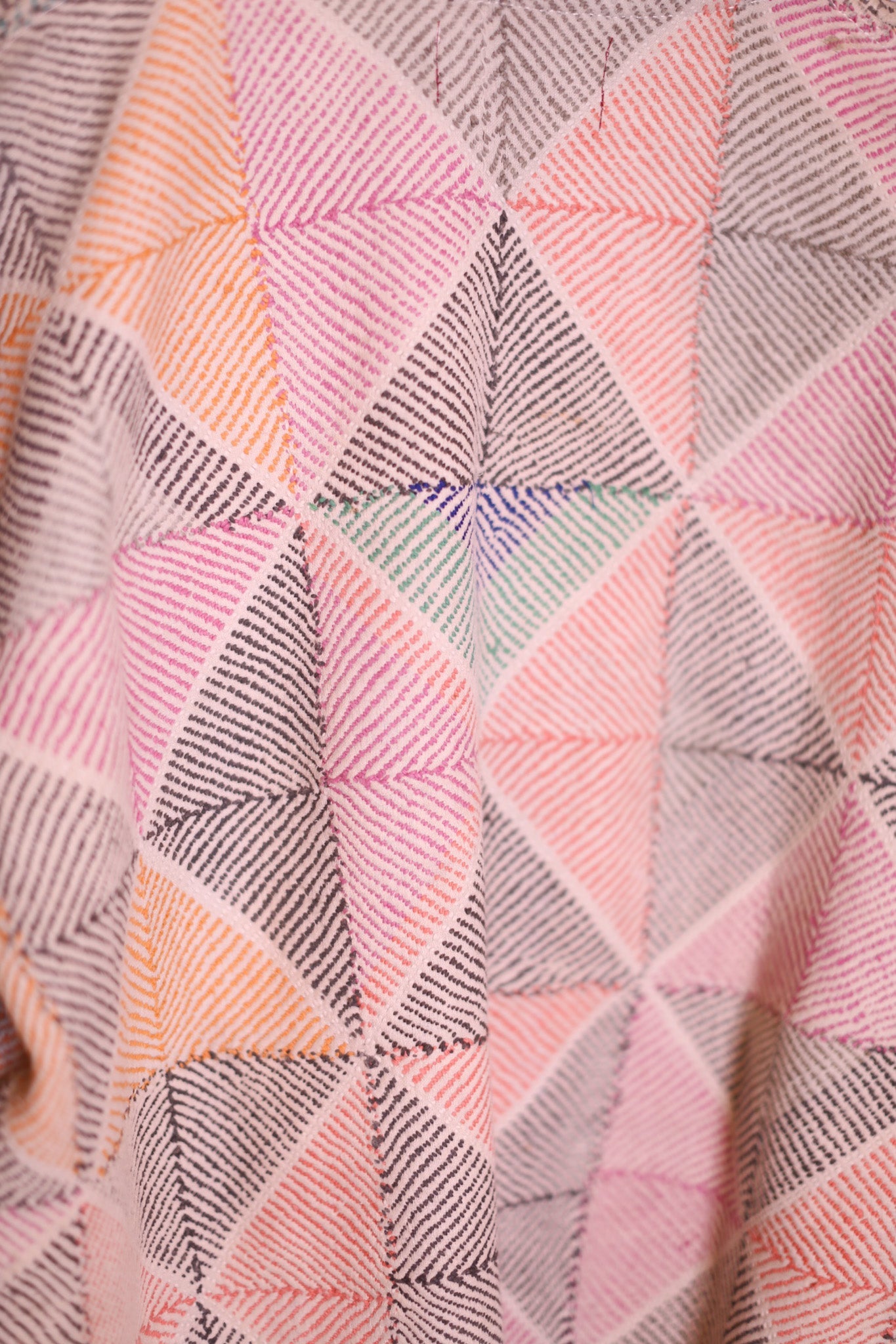 SC25 - 60 - BANGKOK TAILOR CLOTHING STORE - HANDMADE CLOTHING