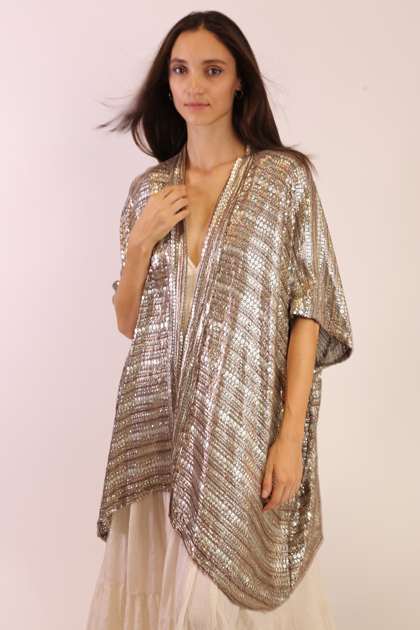 SEQUIN EMBROIDERED SHORT KIMONO MIDI - BANGKOK TAILOR CLOTHING STORE - HANDMADE CLOTHING