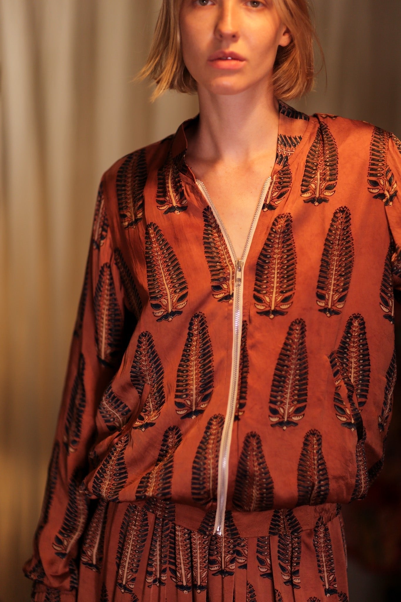 SILK BOMBER JACKET ANCHA BROWN LEAFES - BANGKOK TAILOR CLOTHING STORE - HANDMADE CLOTHING