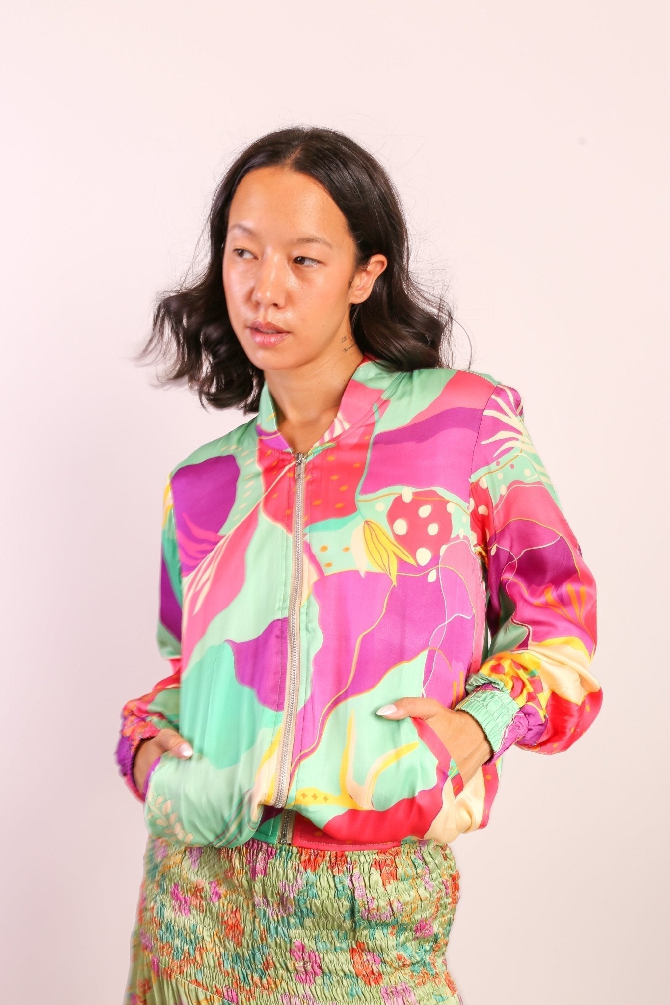 SILK BOMBER JACKET DERYA - BANGKOK TAILOR CLOTHING STORE - HANDMADE CLOTHING