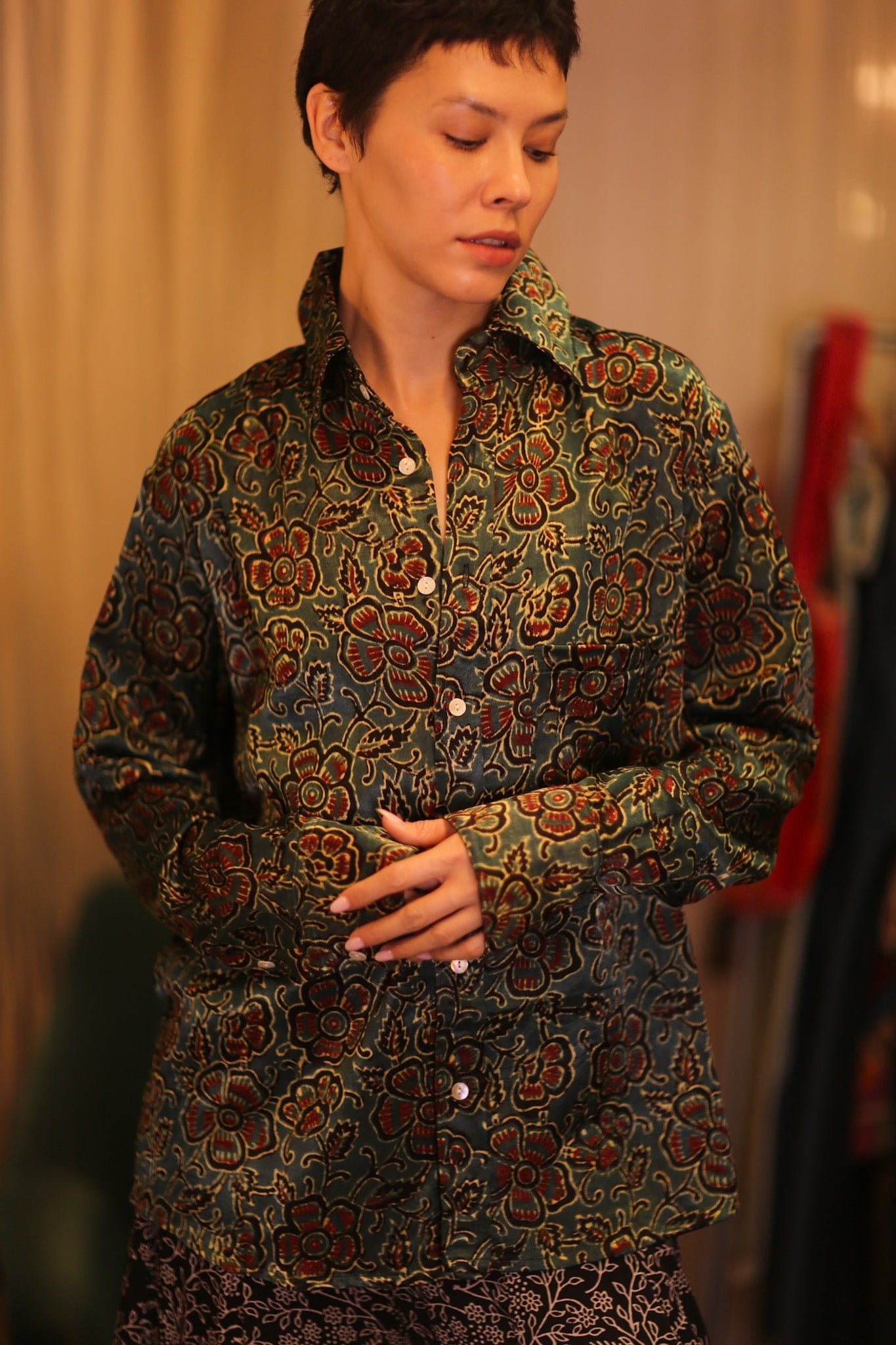 SILK BOYFRIEND SHIRT HTOO - BANGKOK TAILOR CLOTHING STORE - HANDMADE CLOTHING
