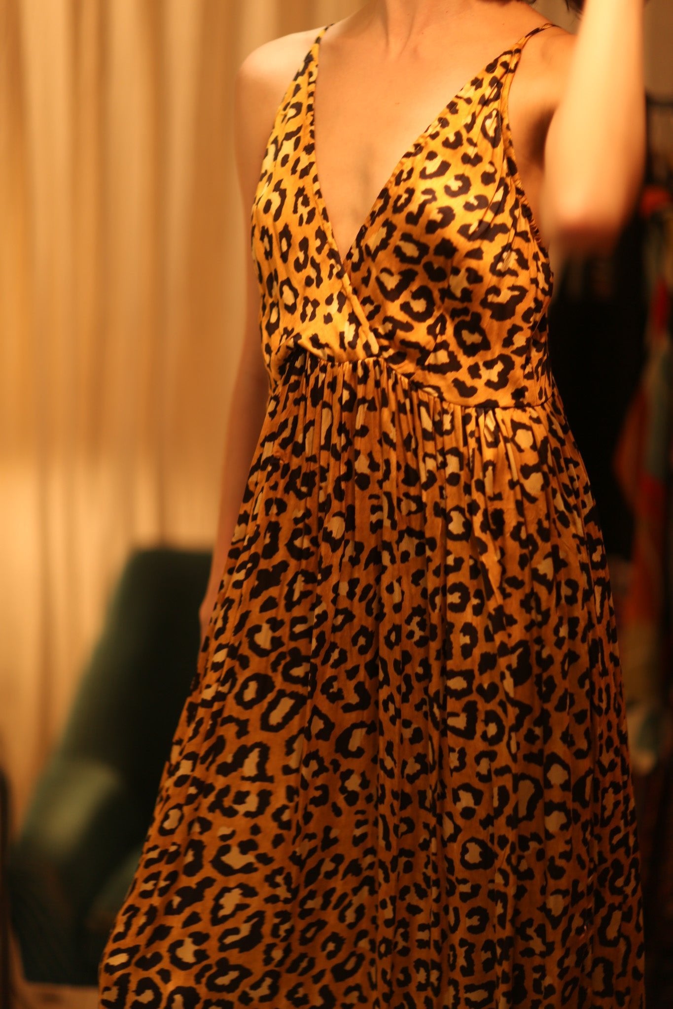SILK DRESS LILY LEO PRINT DARK - BANGKOK TAILOR CLOTHING STORE - HANDMADE CLOTHING