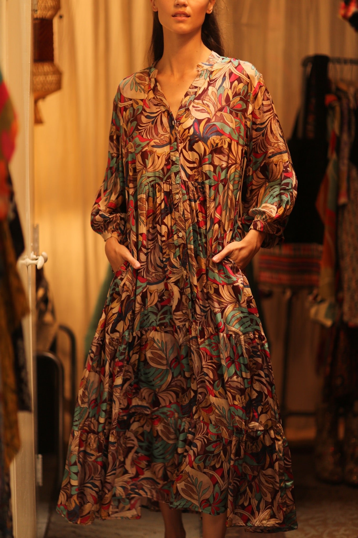 SILK DRESS SUSIE BROWN JUNGLE FEVER - BANGKOK TAILOR CLOTHING STORE - HANDMADE CLOTHING