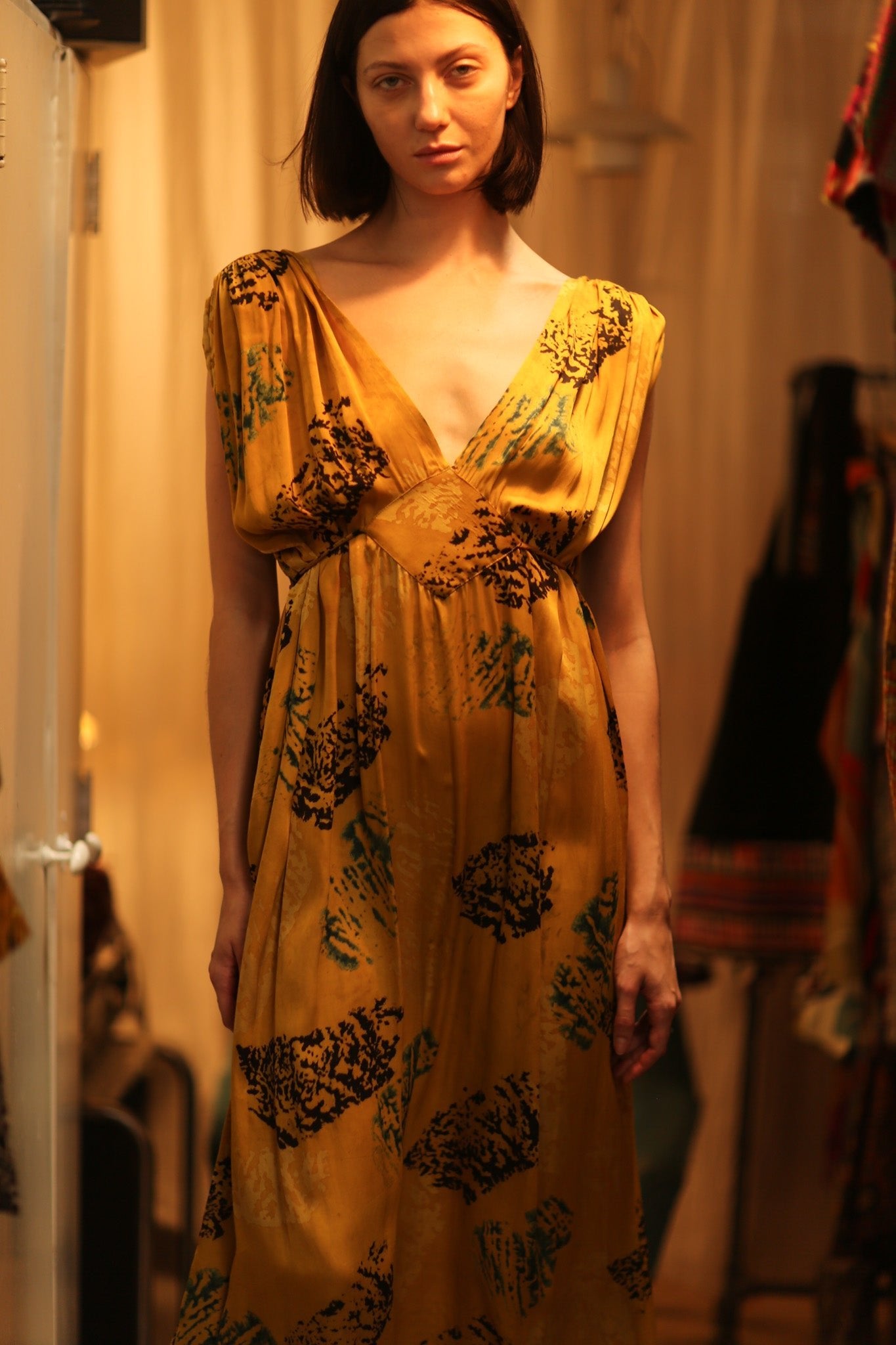 SILK DRESS VICTORIA YELLOW ARTIST - BANGKOK TAILOR CLOTHING STORE - HANDMADE CLOTHING