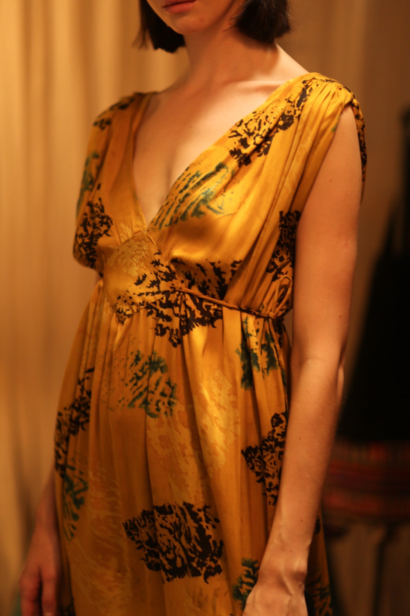 SILK DRESS VICTORIA YELLOW ARTIST - BANGKOK TAILOR CLOTHING STORE - HANDMADE CLOTHING