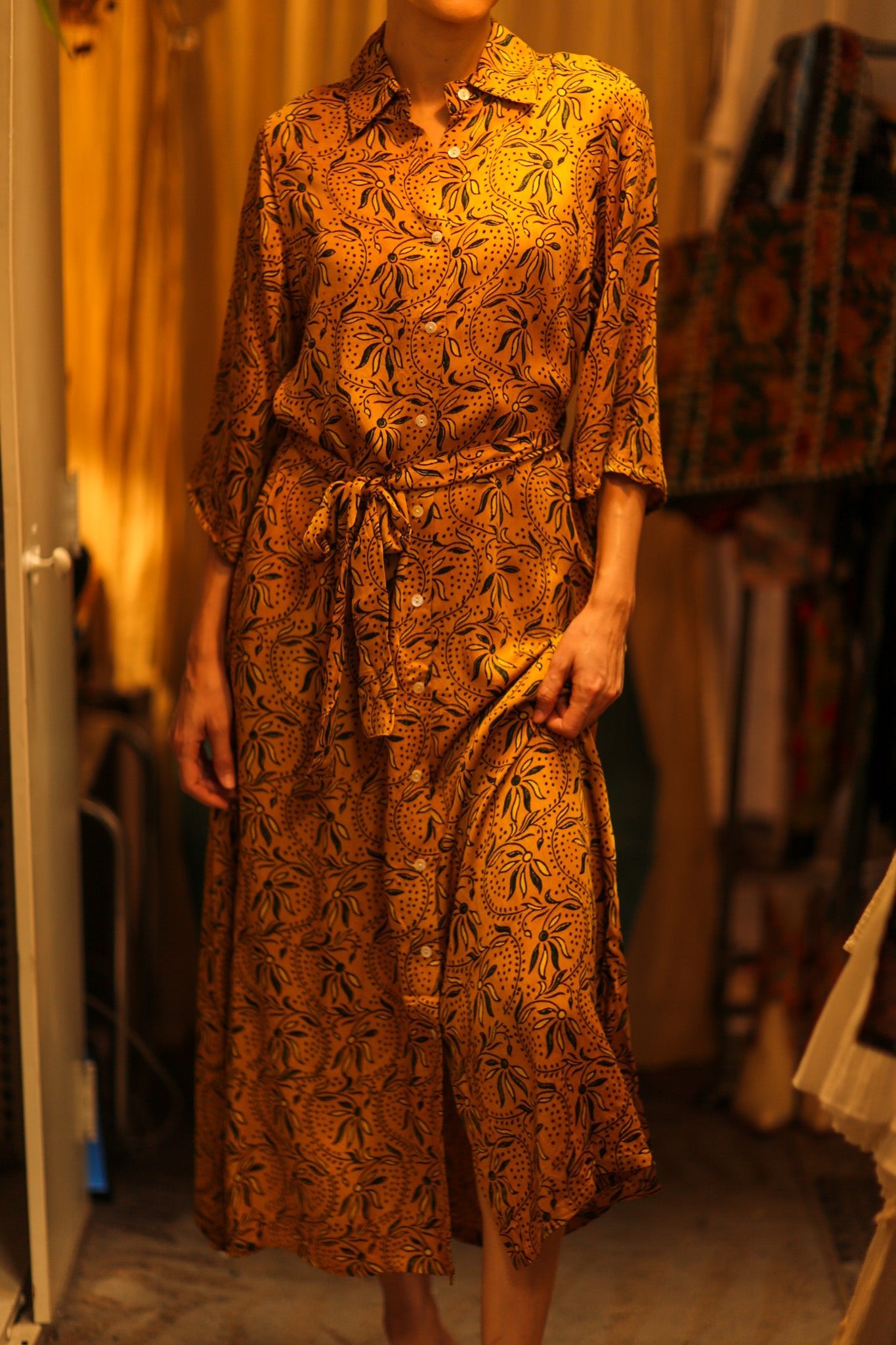 SILK HAND BLOCK PRINT DINA - BANGKOK TAILOR CLOTHING STORE - HANDMADE CLOTHING