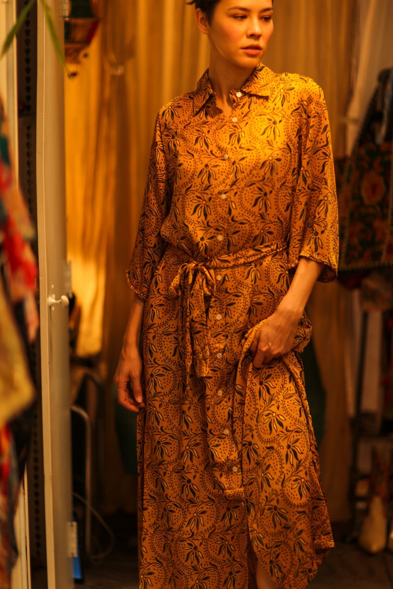 SILK HAND BLOCK PRINT DINA - BANGKOK TAILOR CLOTHING STORE - HANDMADE CLOTHING