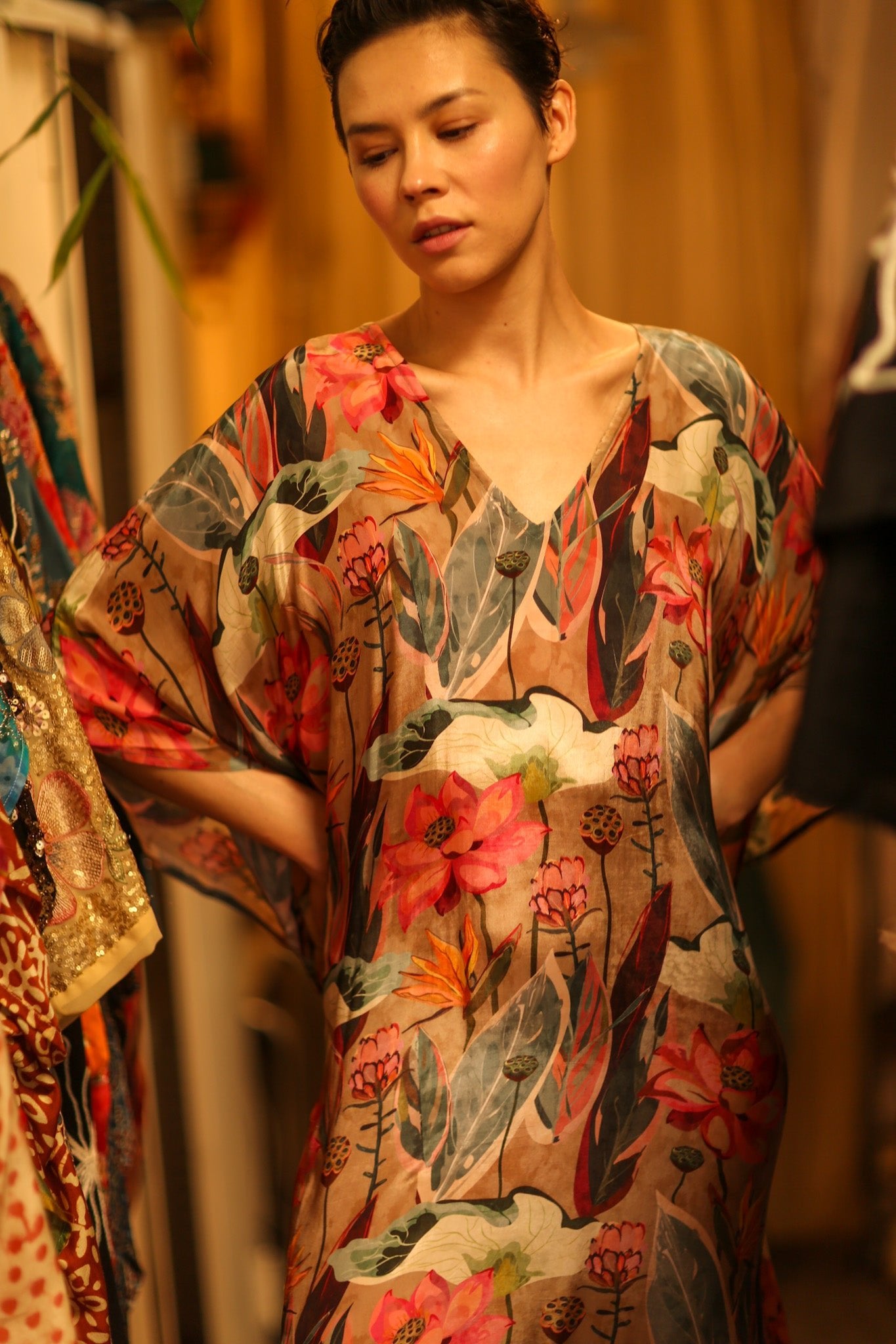 SILK KAFTAN NAMUD - BANGKOK TAILOR CLOTHING STORE - HANDMADE CLOTHING