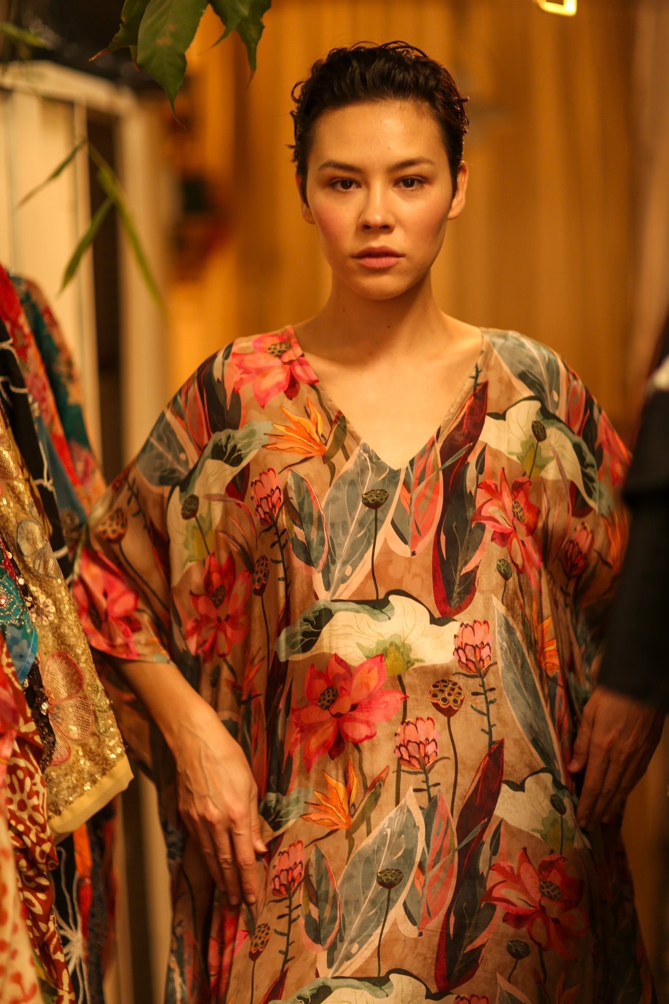 SILK KAFTAN NAMUD - BANGKOK TAILOR CLOTHING STORE - HANDMADE CLOTHING