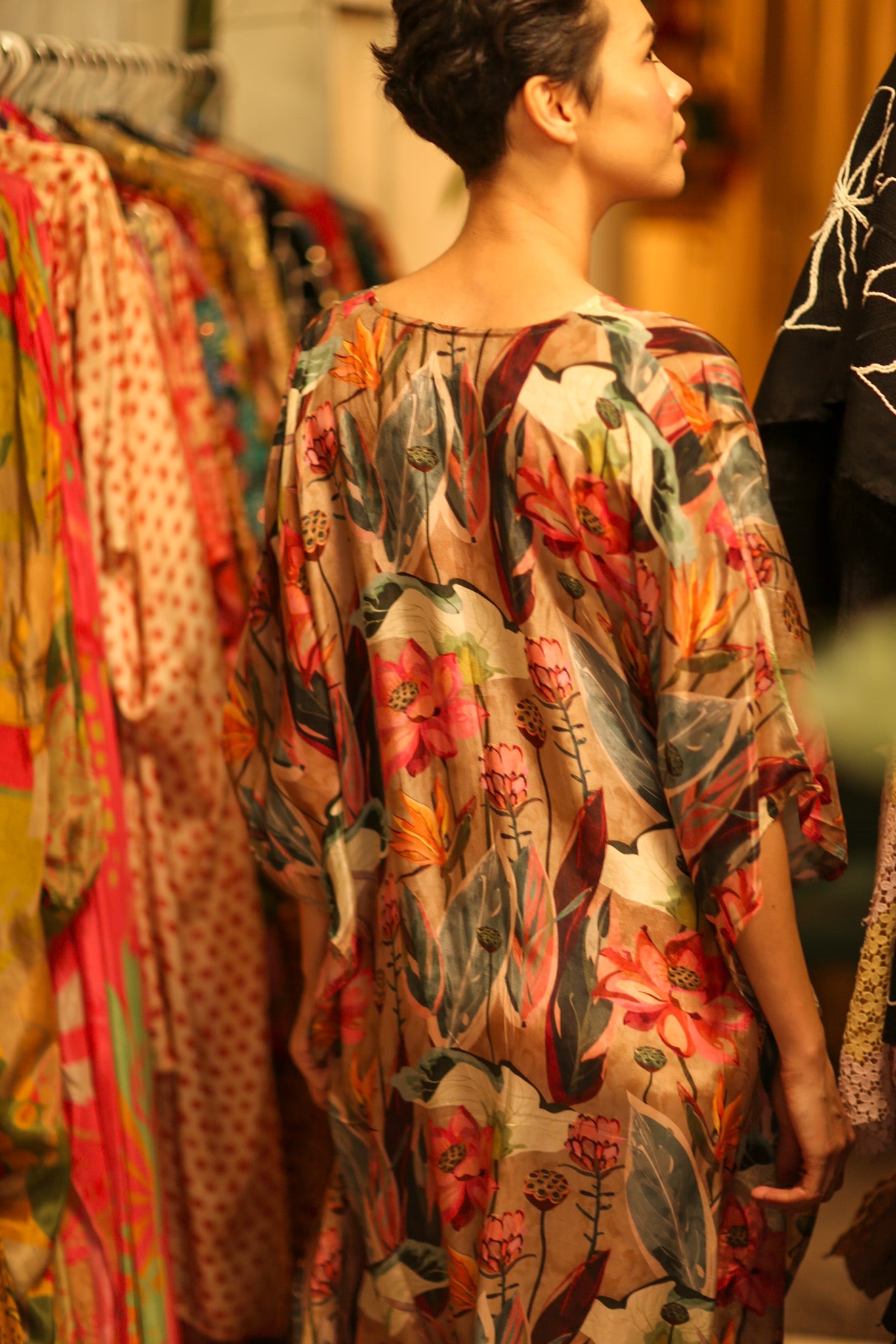 SILK KAFTAN NAMUD - BANGKOK TAILOR CLOTHING STORE - HANDMADE CLOTHING