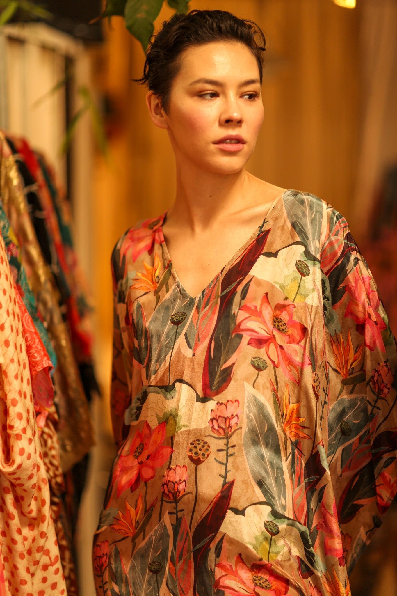 SILK KAFTAN NAMUD - BANGKOK TAILOR CLOTHING STORE - HANDMADE CLOTHING