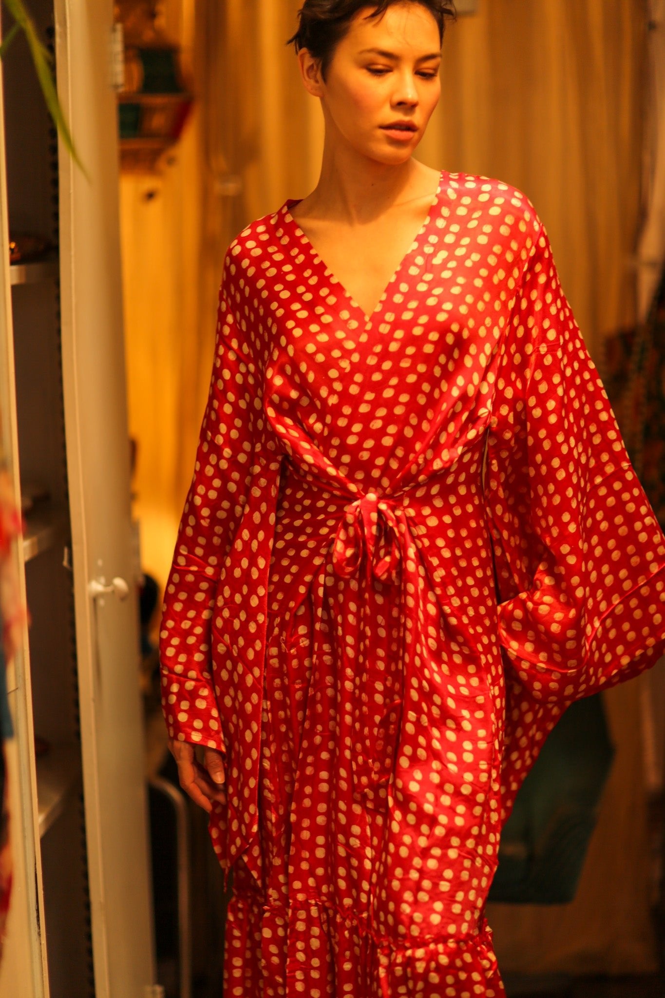 SILK RED XXL KIMONO NURI - BANGKOK TAILOR CLOTHING STORE - HANDMADE CLOTHING
